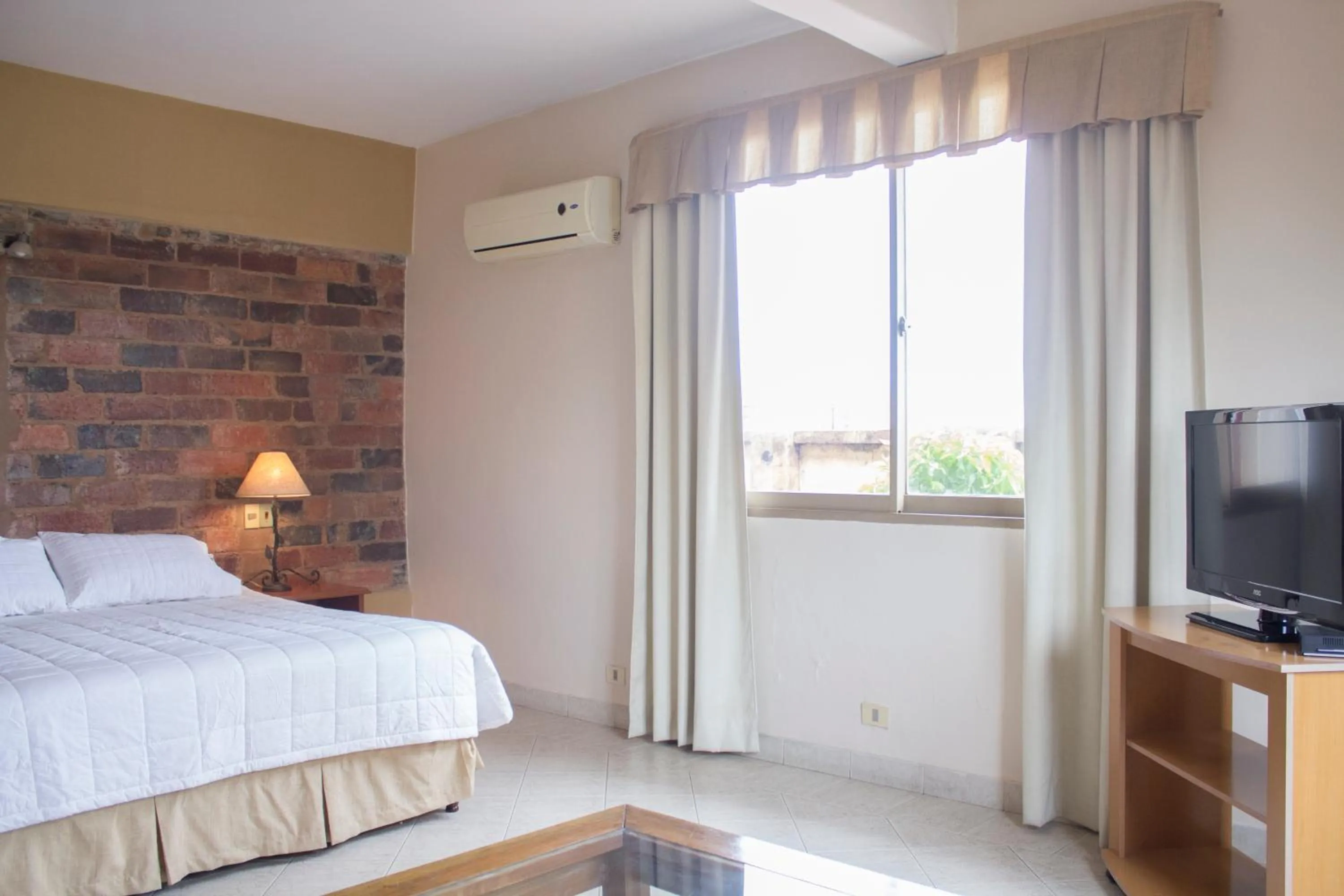 Bedroom, Bed in Asuncion Palace