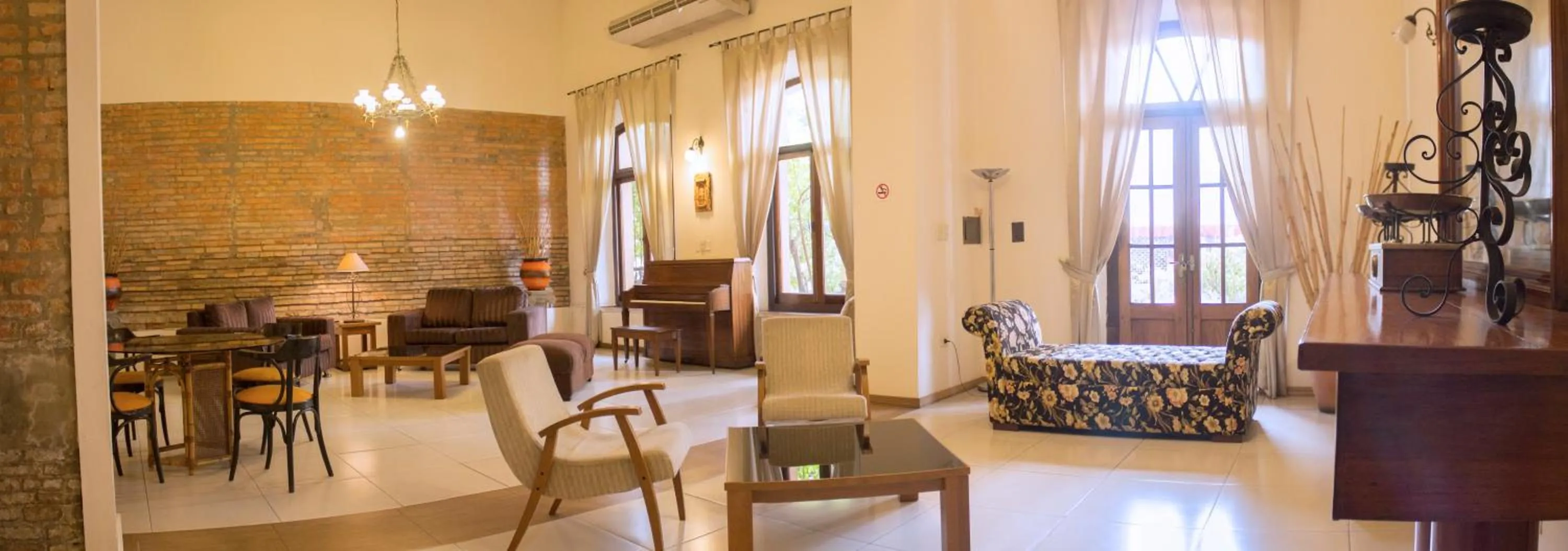 Area and facilities in Asuncion Palace