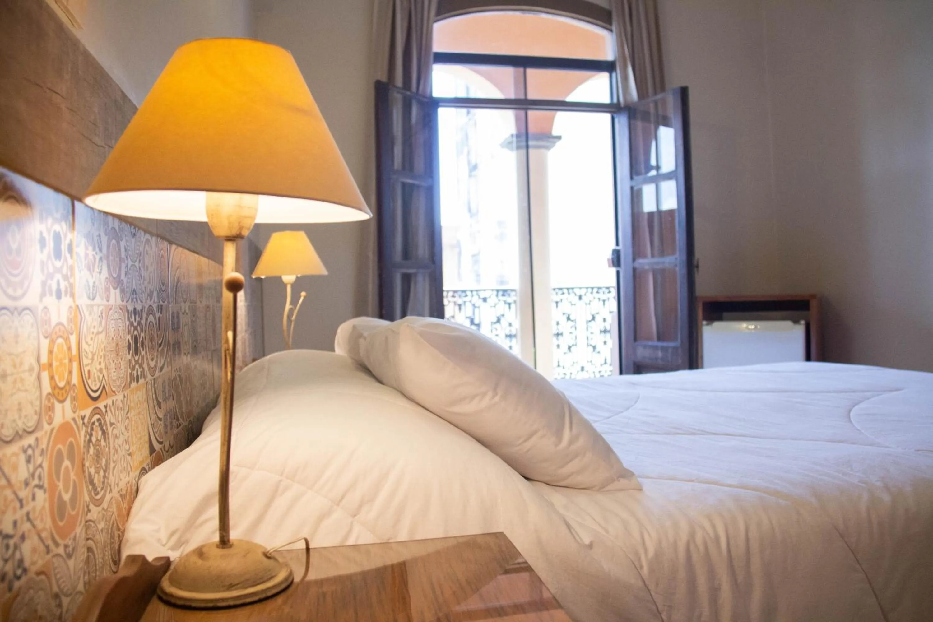 Balcony/Terrace, Bed in Asuncion Palace