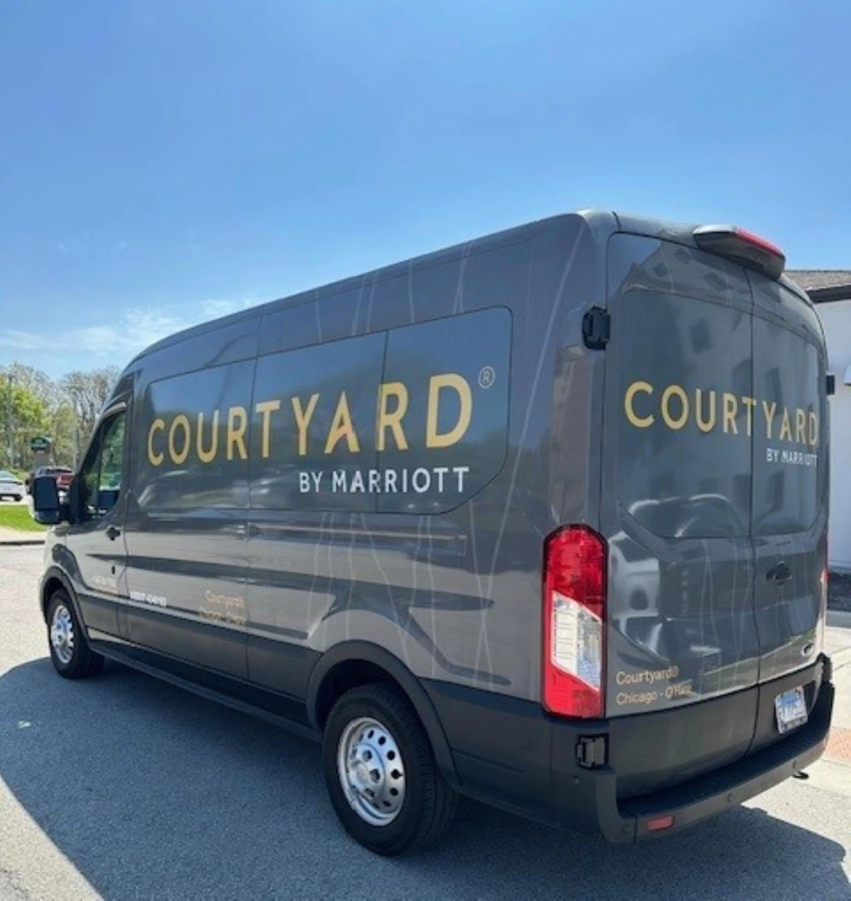 shuttle in Aloft Bolingbrook