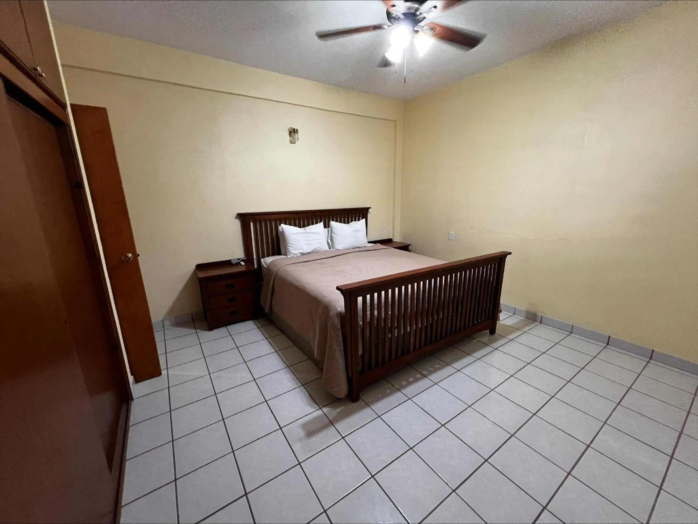 Bed in Loreto Playa Boutique Hotel