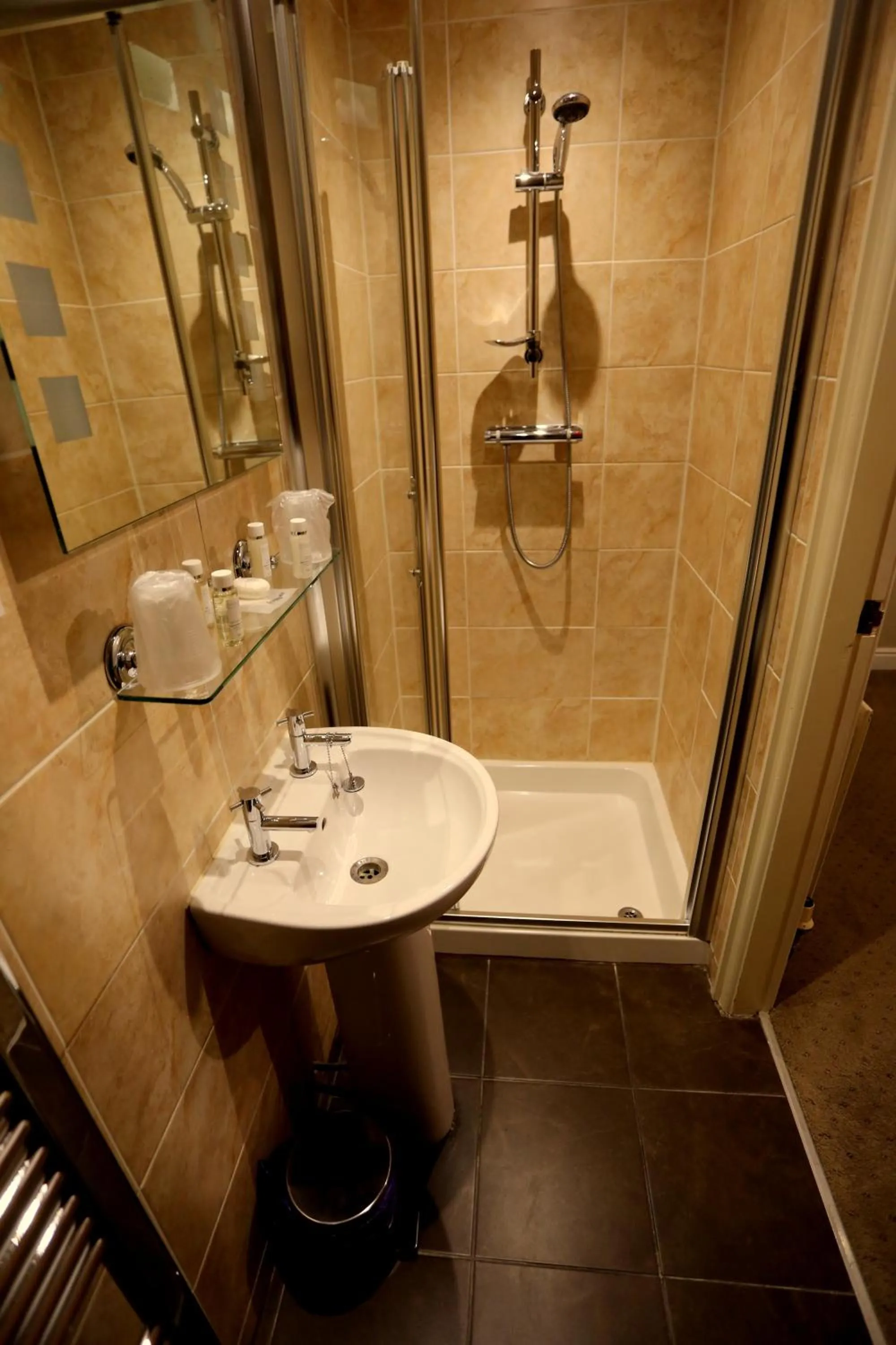 Bathroom in Woodlands