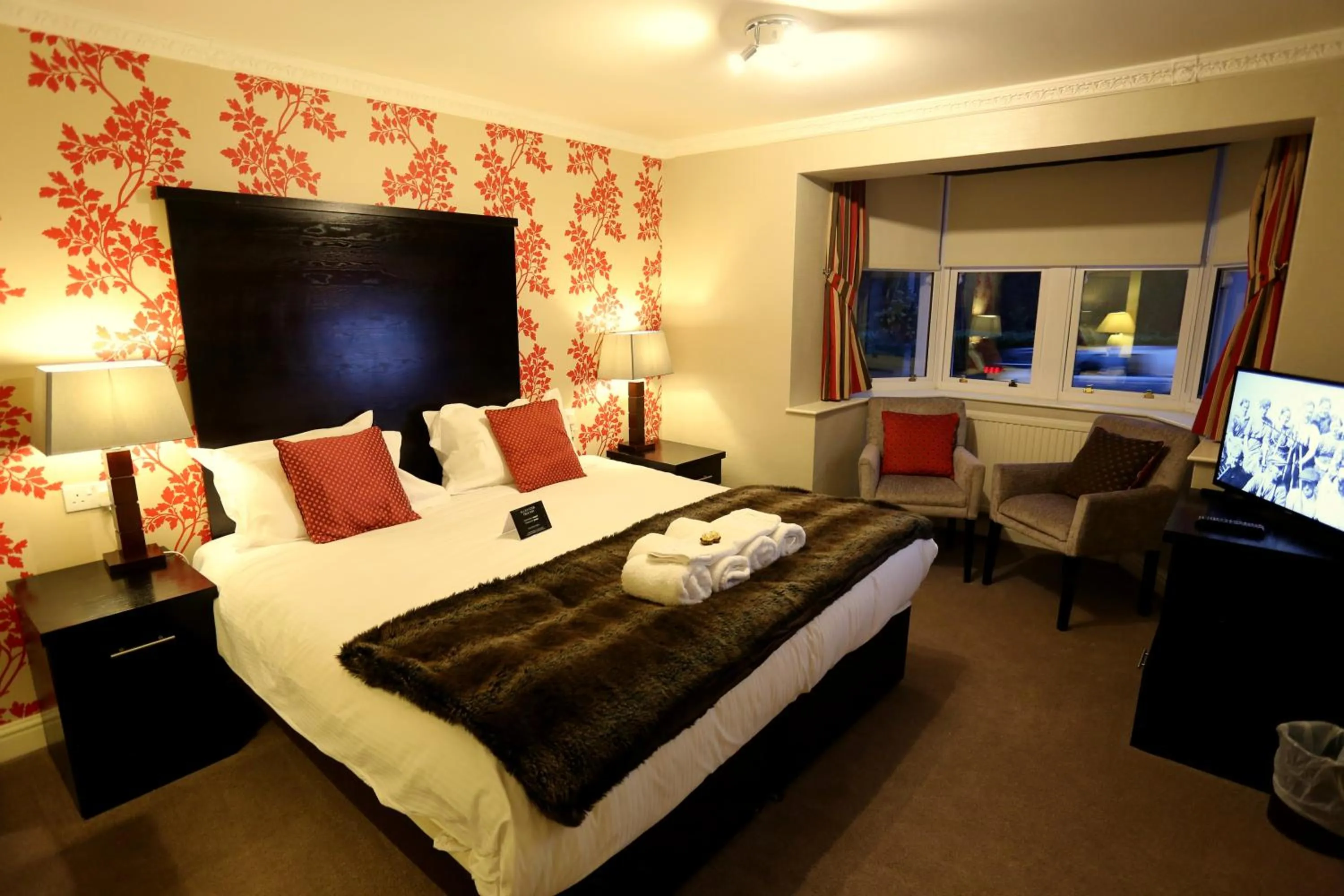 Bedroom, Bed in Woodlands