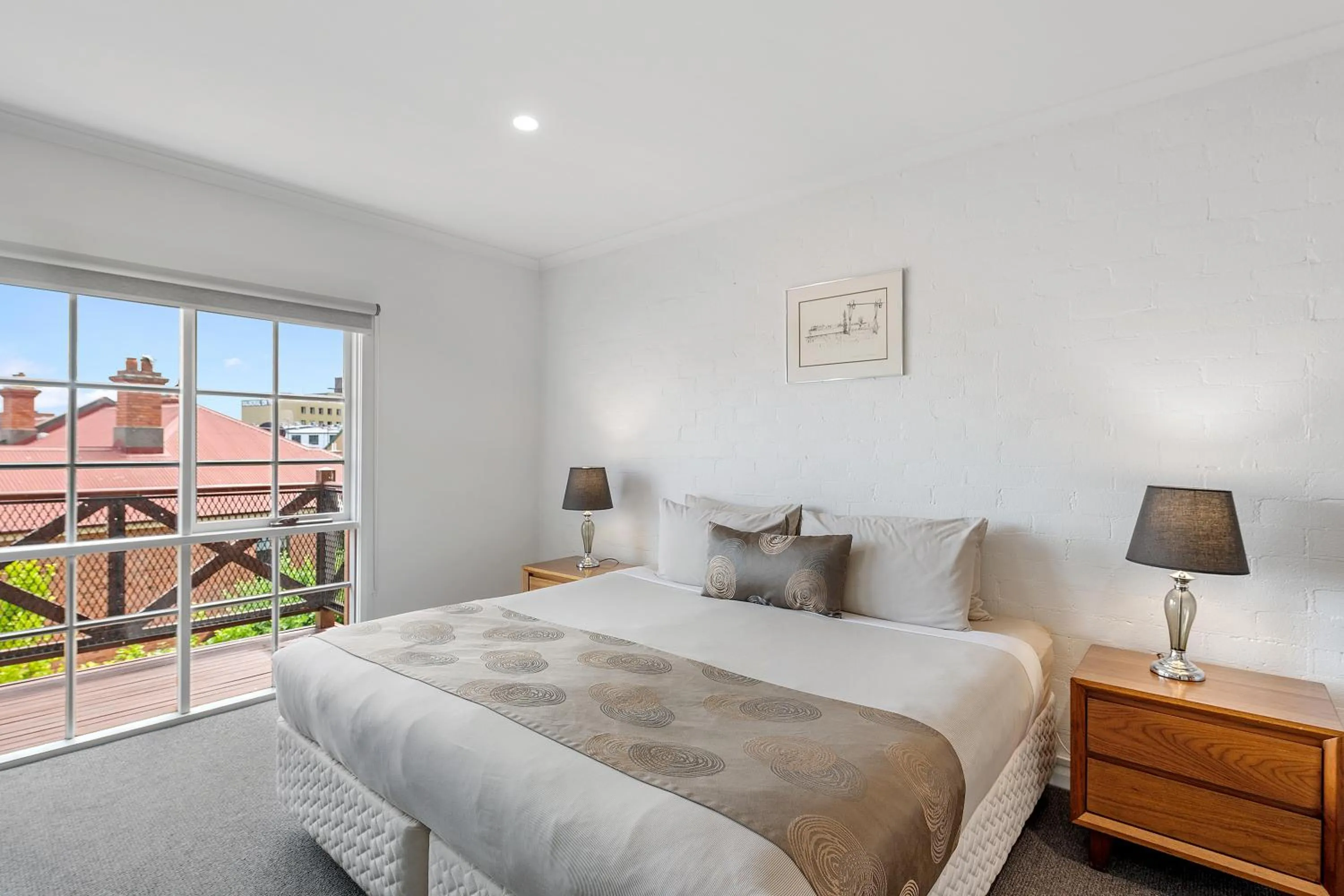 Bed in Hideaway on George