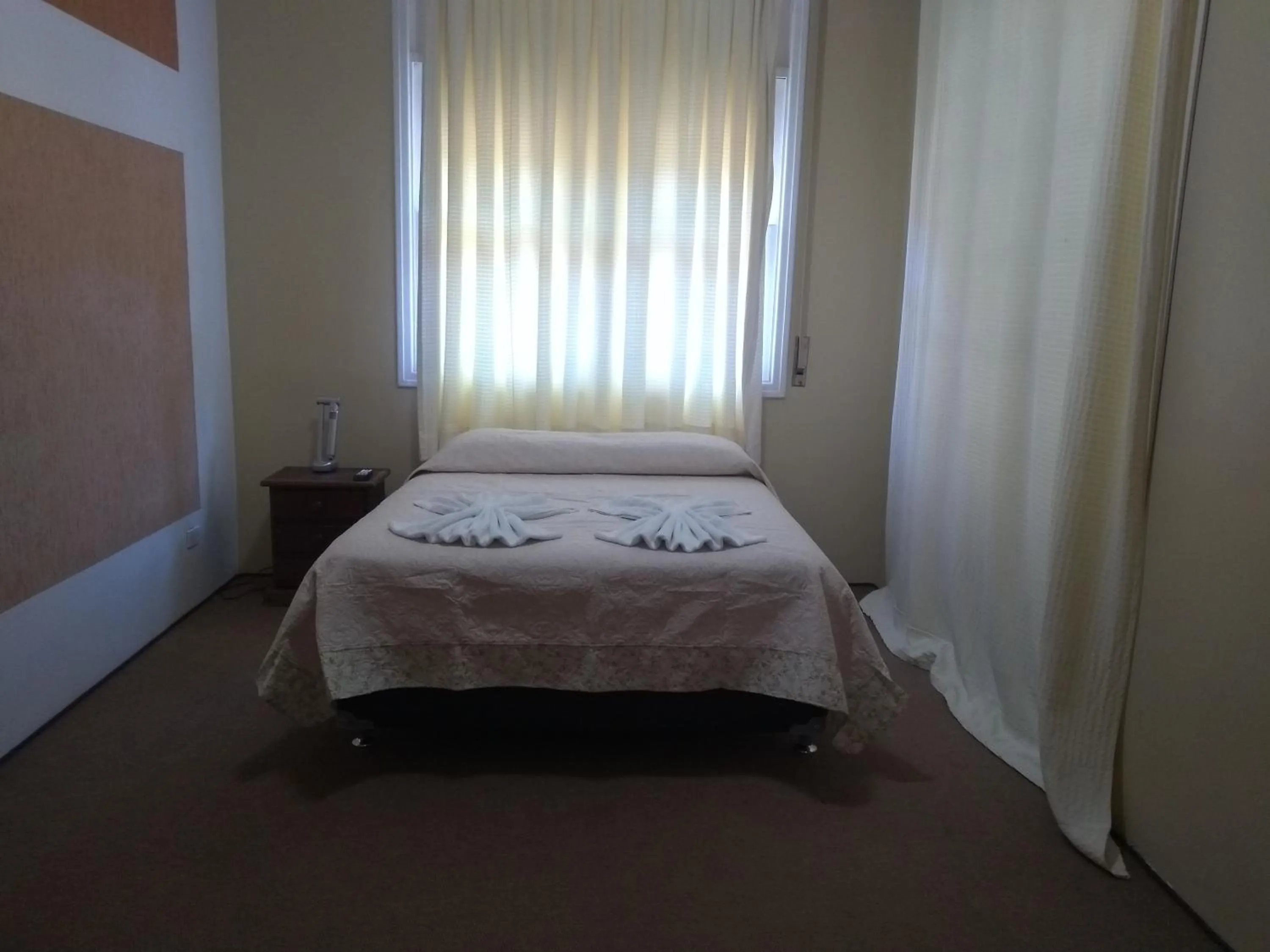 Bedroom, Bed in Hotel Platanus