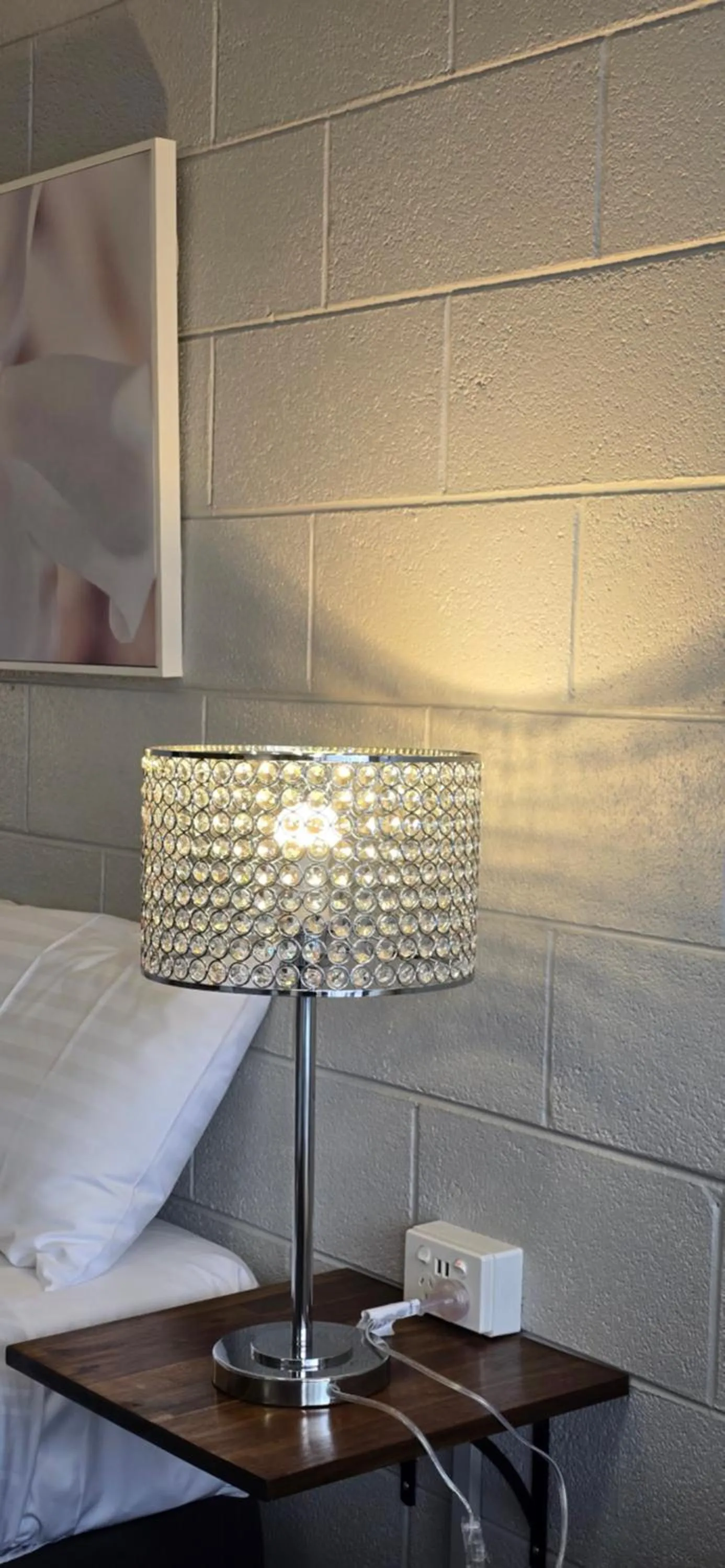 Bed in Mariner Motel