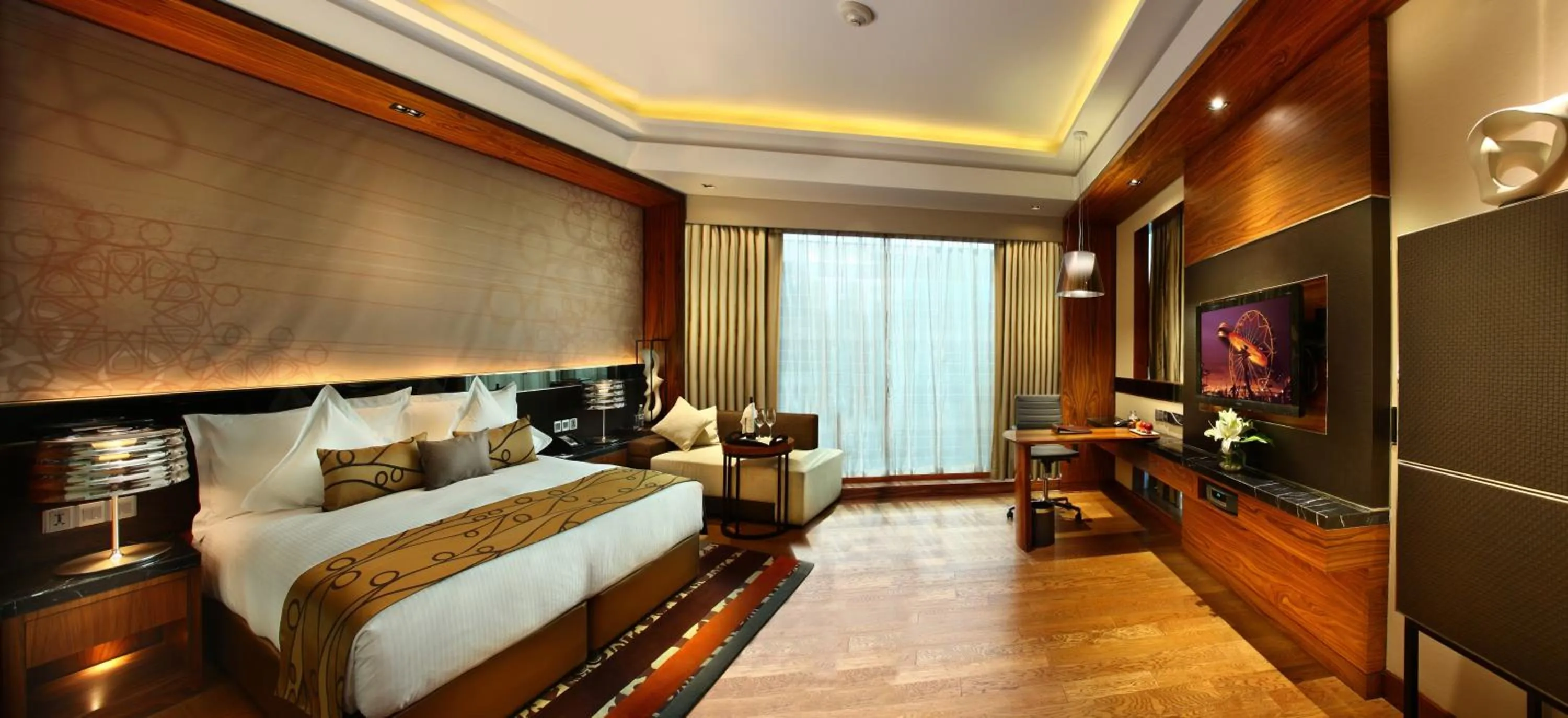 Photo of the whole room, Bed in Crowne Plaza New Delhi Rohini by IHG