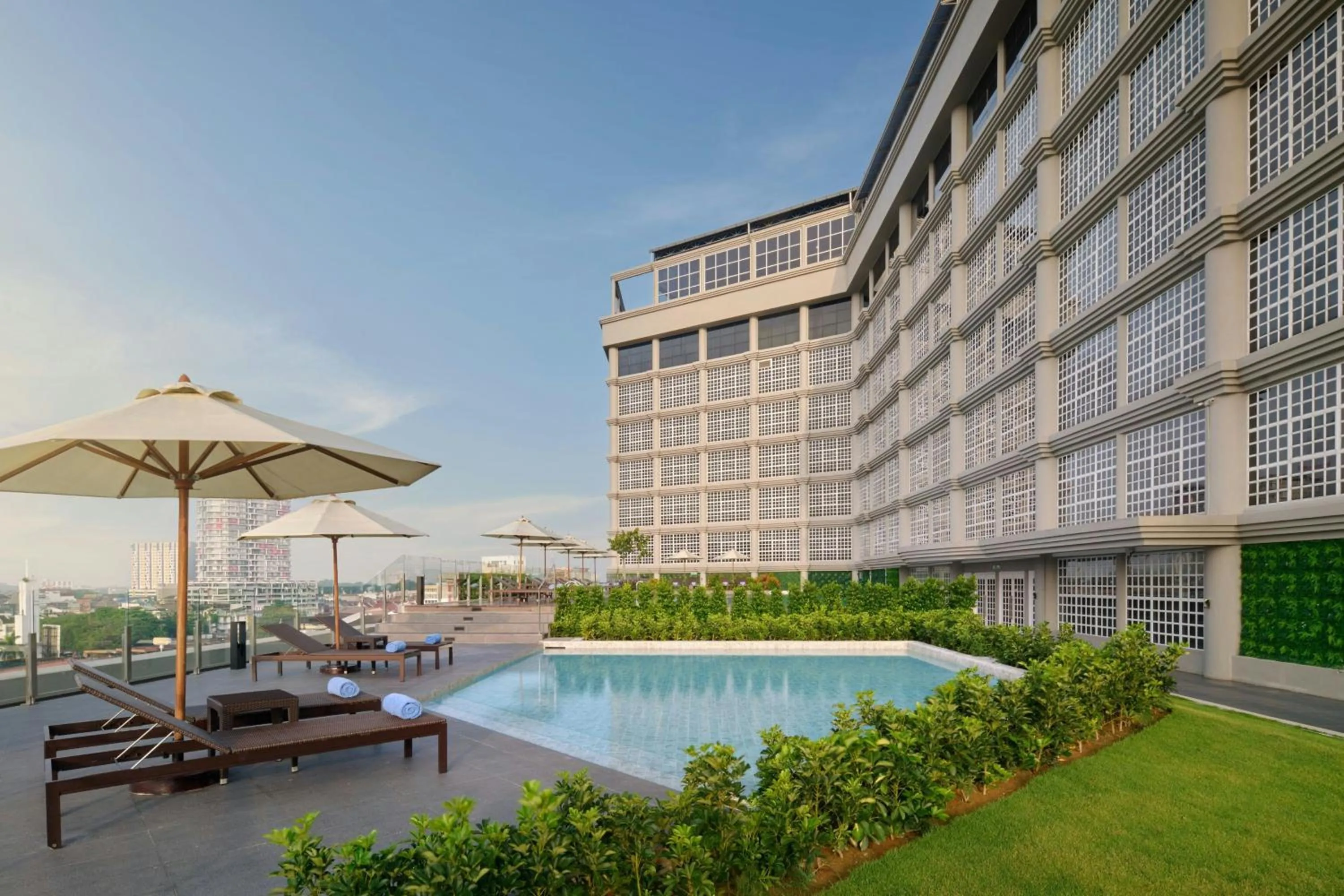 Swimming pool in AC Hotel by Marriott Ipoh