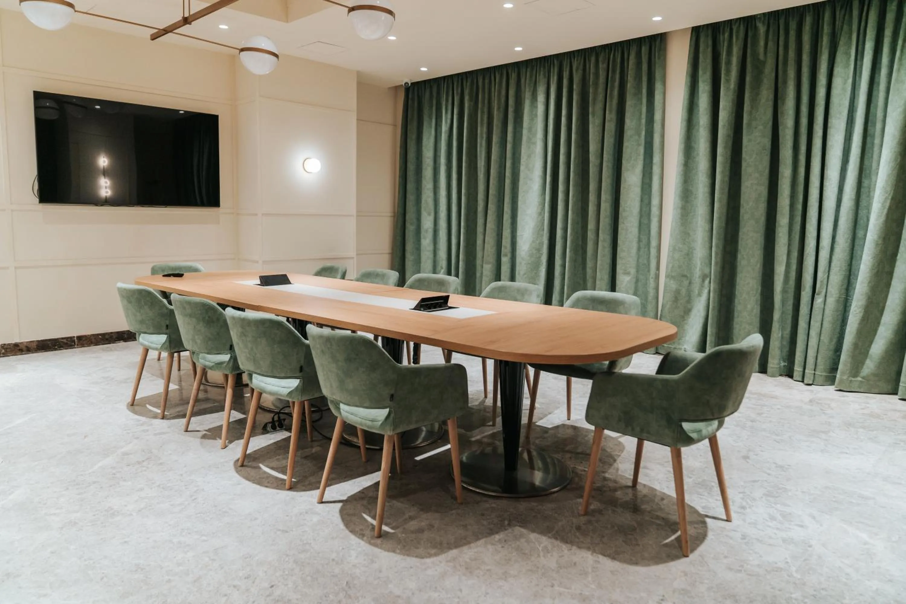 TV and multimedia in Hotel Sinaia