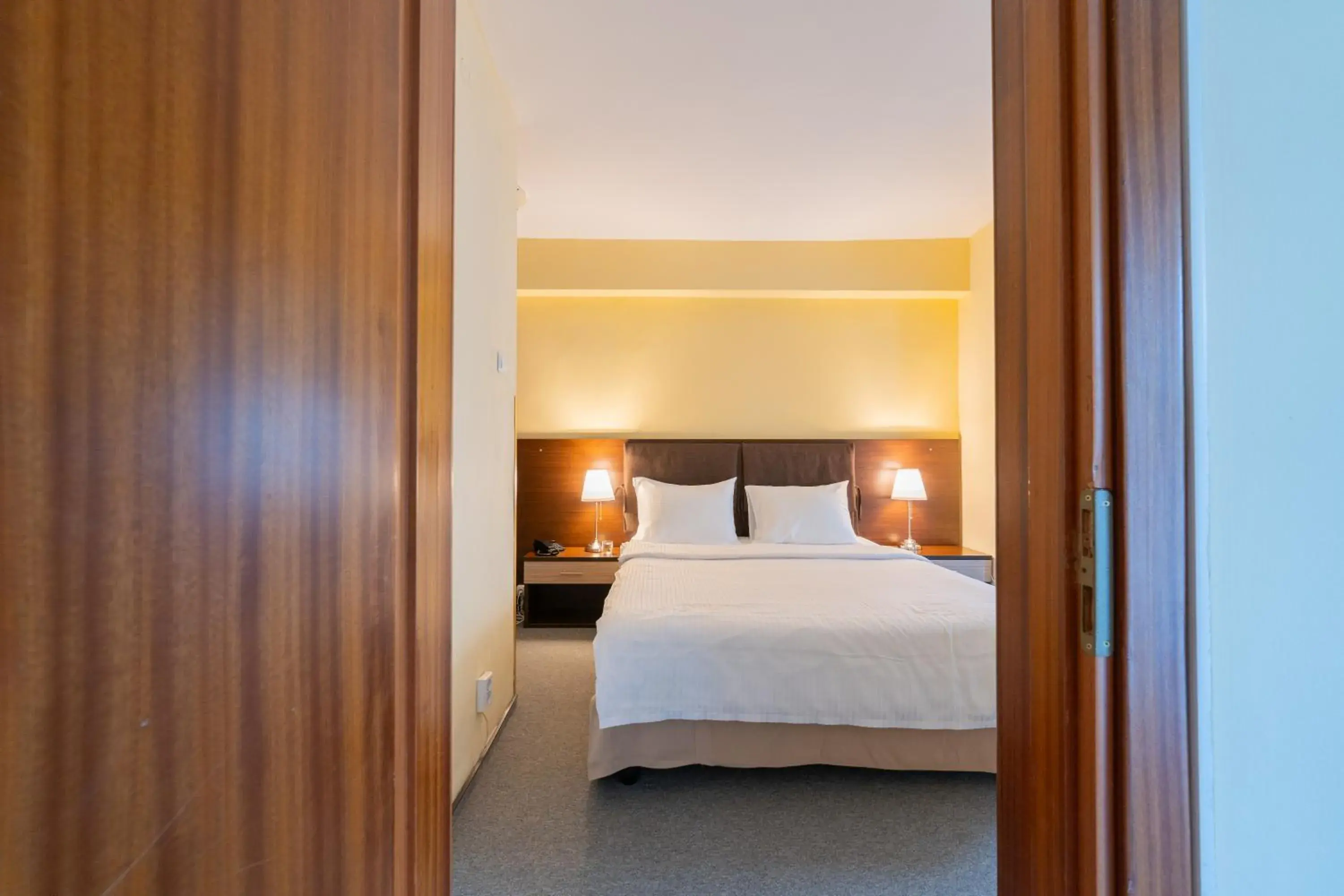 Two-Bedroom Suite with Spa Access in Hotel Sinaia Two-Bedroom Suite with Spa Access in Hotel Sinaia