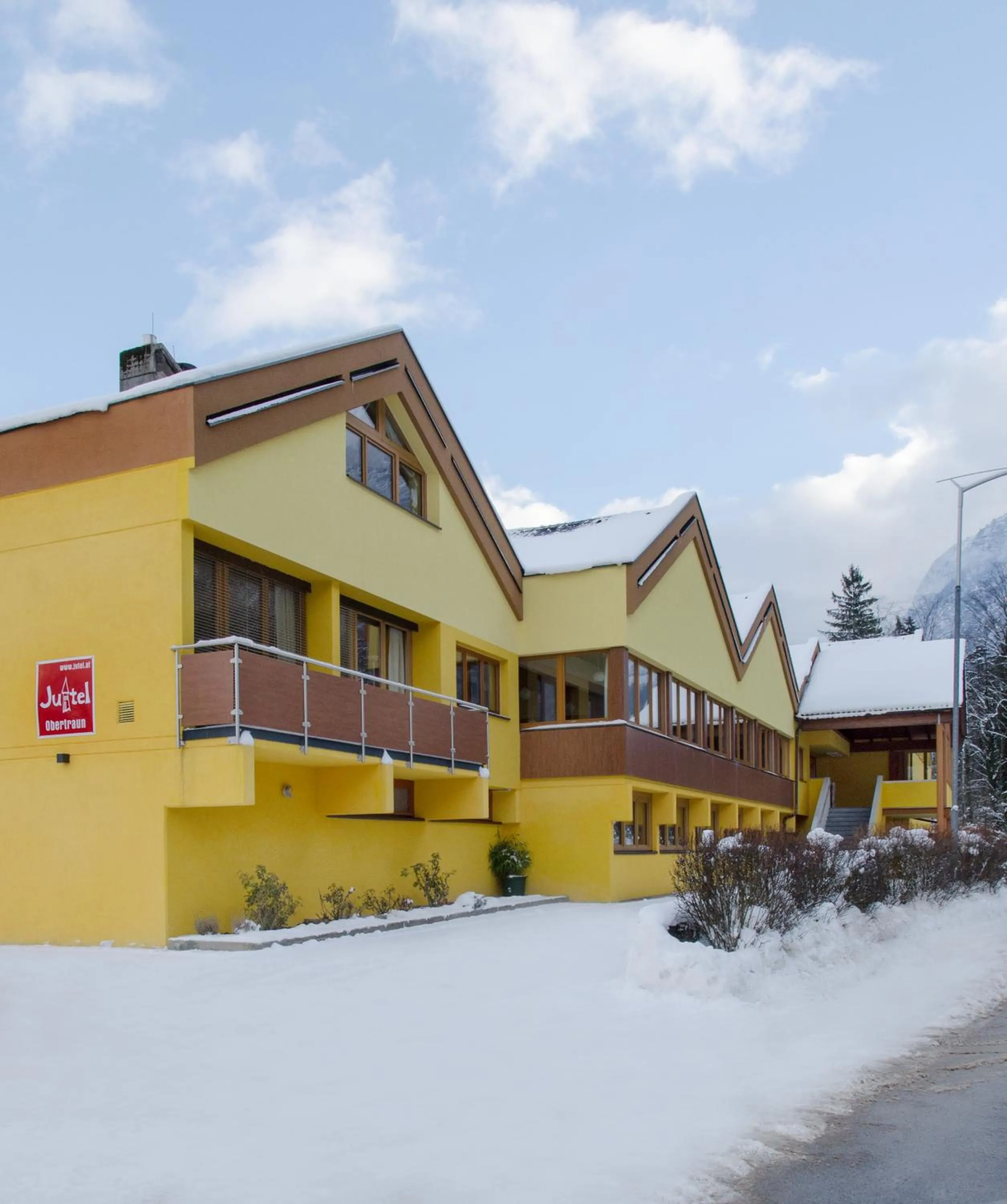 Property building in Jutel Obertraun