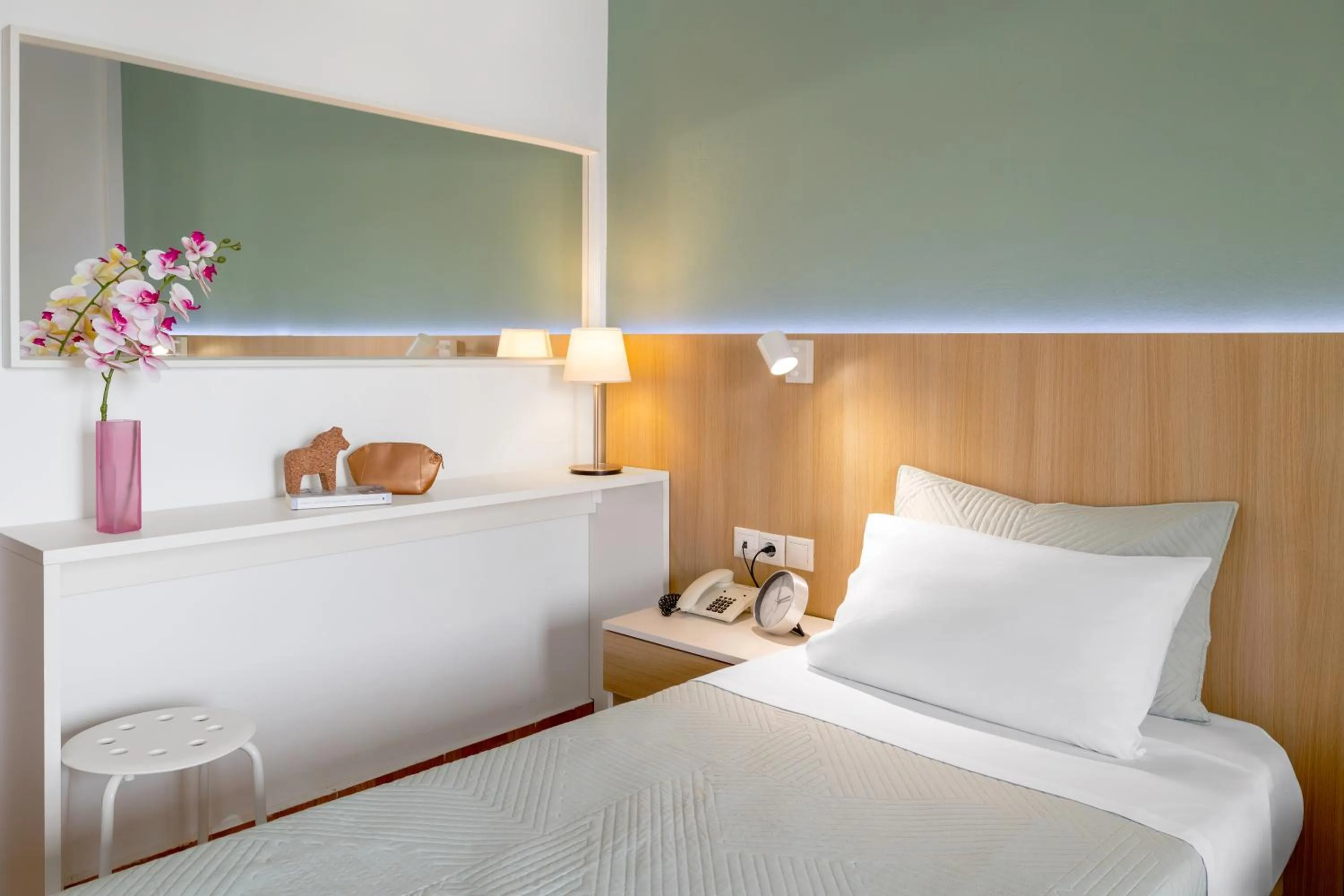 Bed in Athos Guest House Pansion