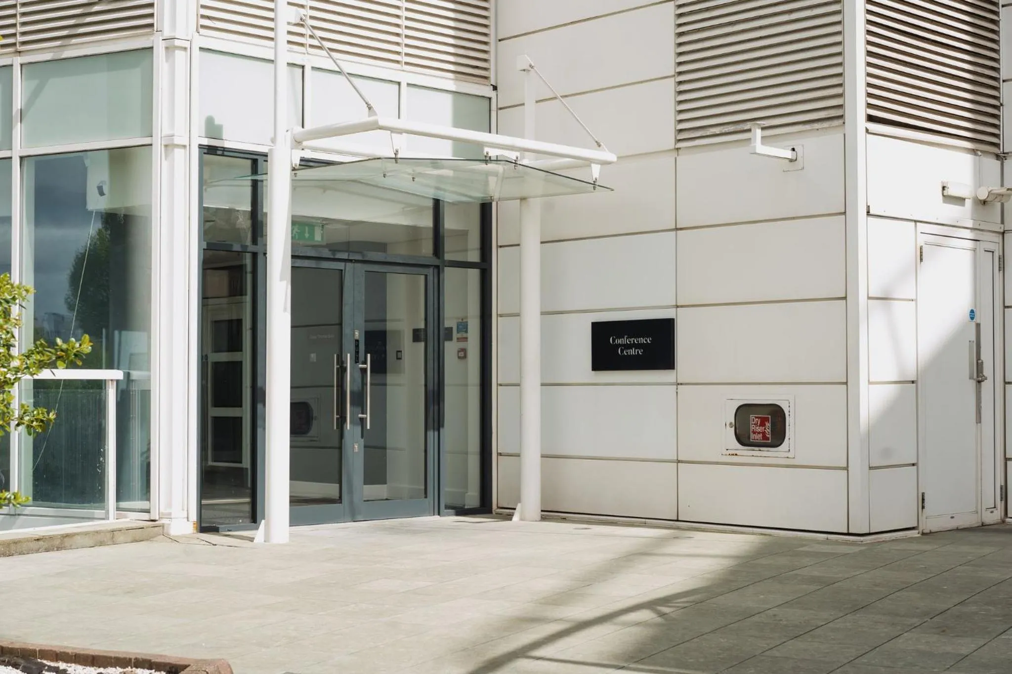 Meeting/conference room in voco St. David's Cardiff by IHG