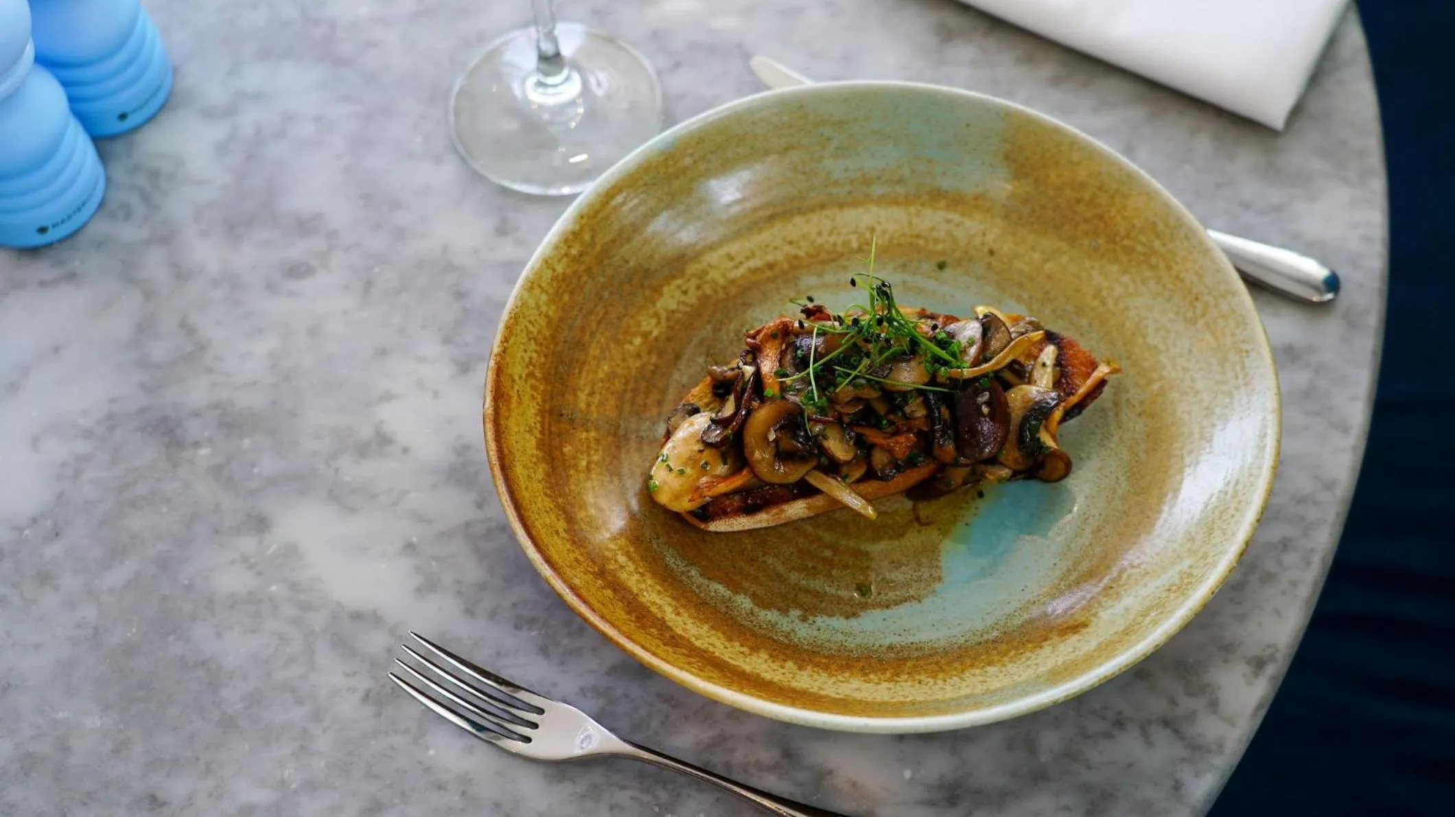 Restaurant/places to eat in voco St. David's Cardiff by IHG