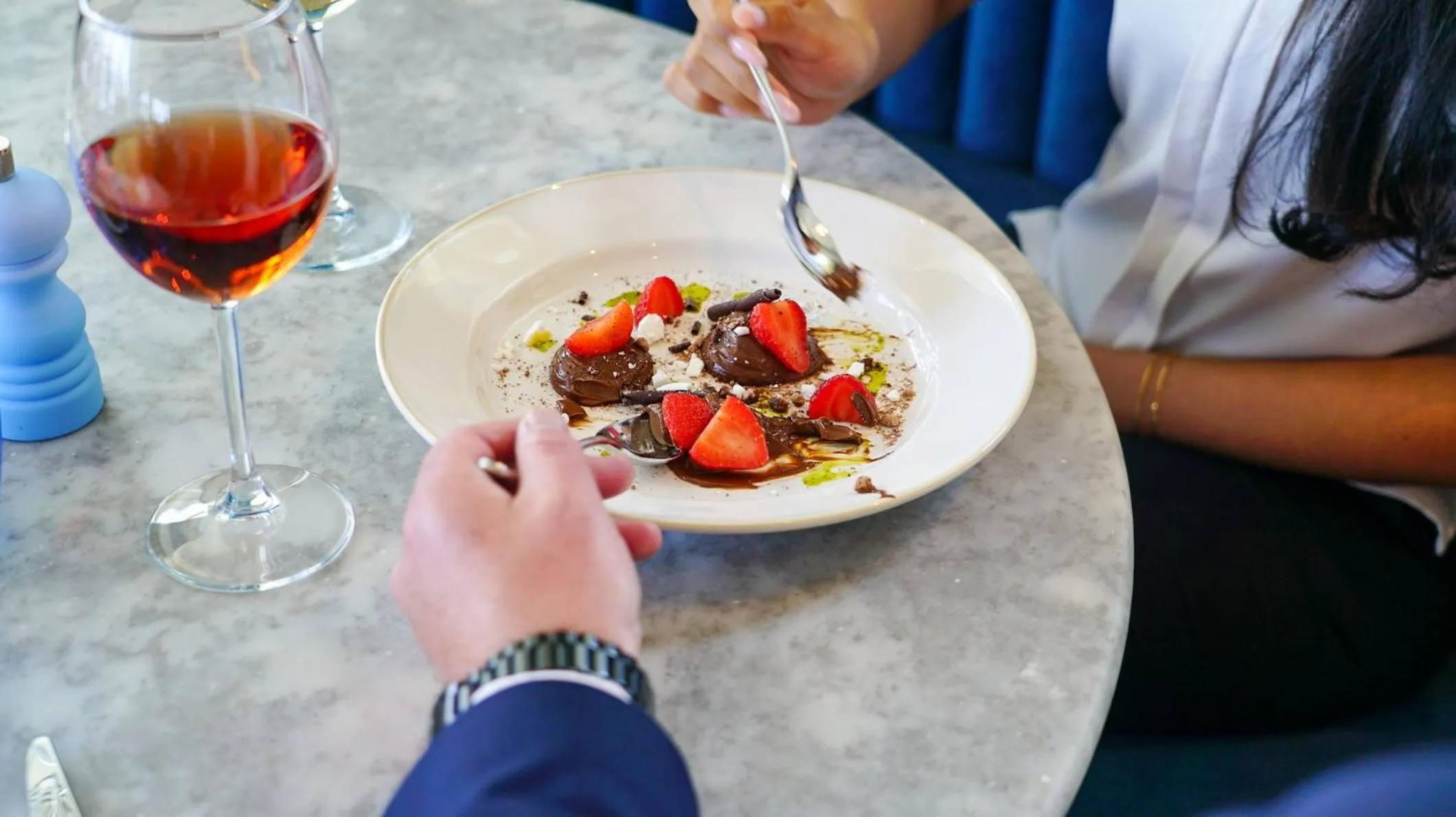 Restaurant/places to eat in voco St. David's Cardiff by IHG