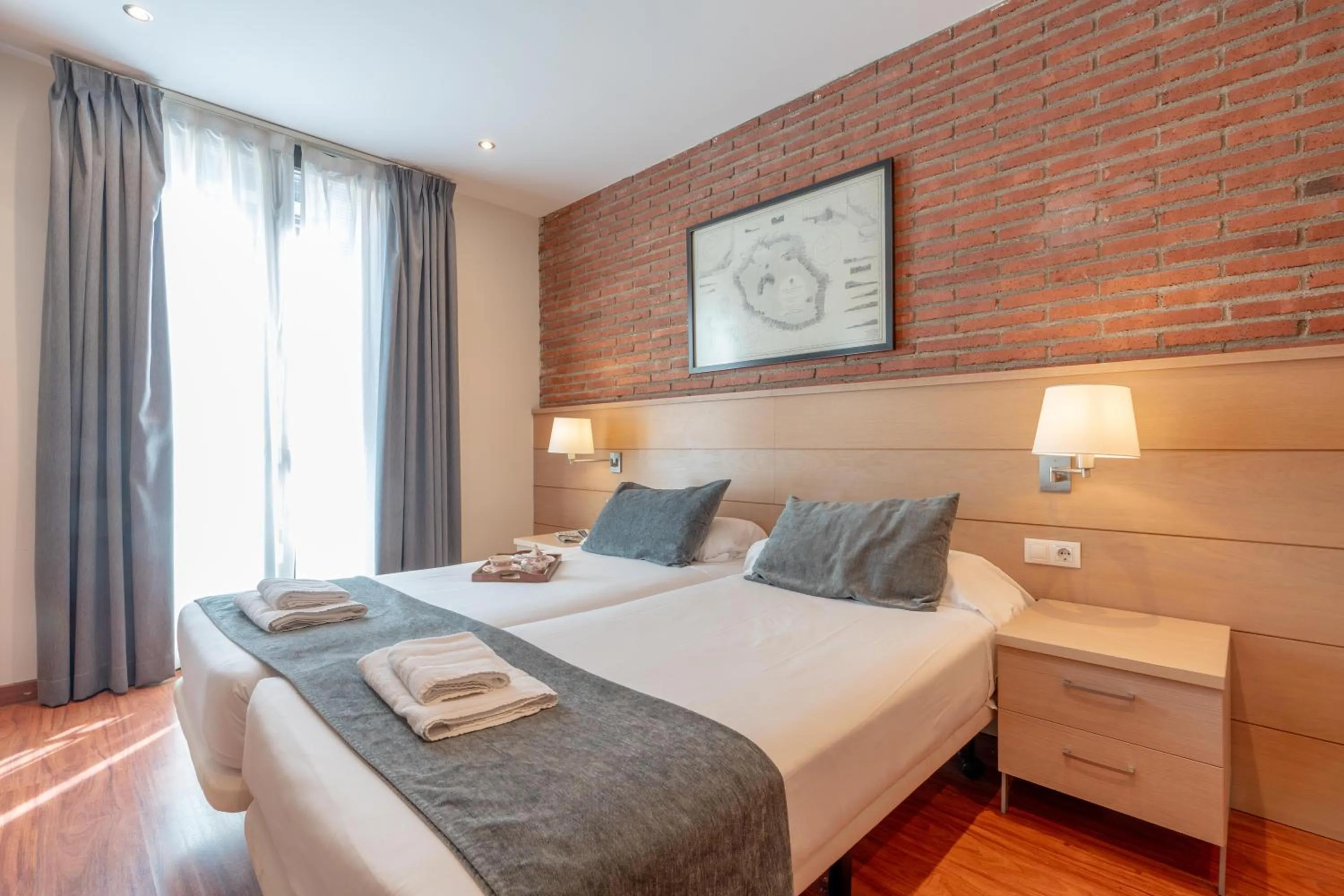 Bed in Serennia Cest Apartamentos Arc de Triomf