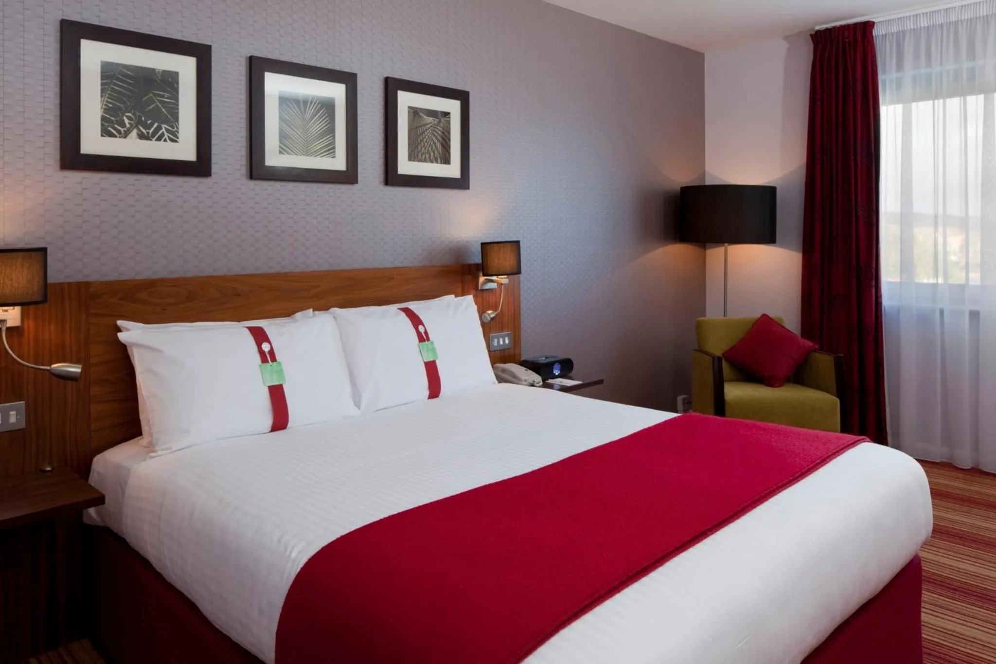 Photo of the whole room, Bed in Holiday Inn Norwich City by IHG