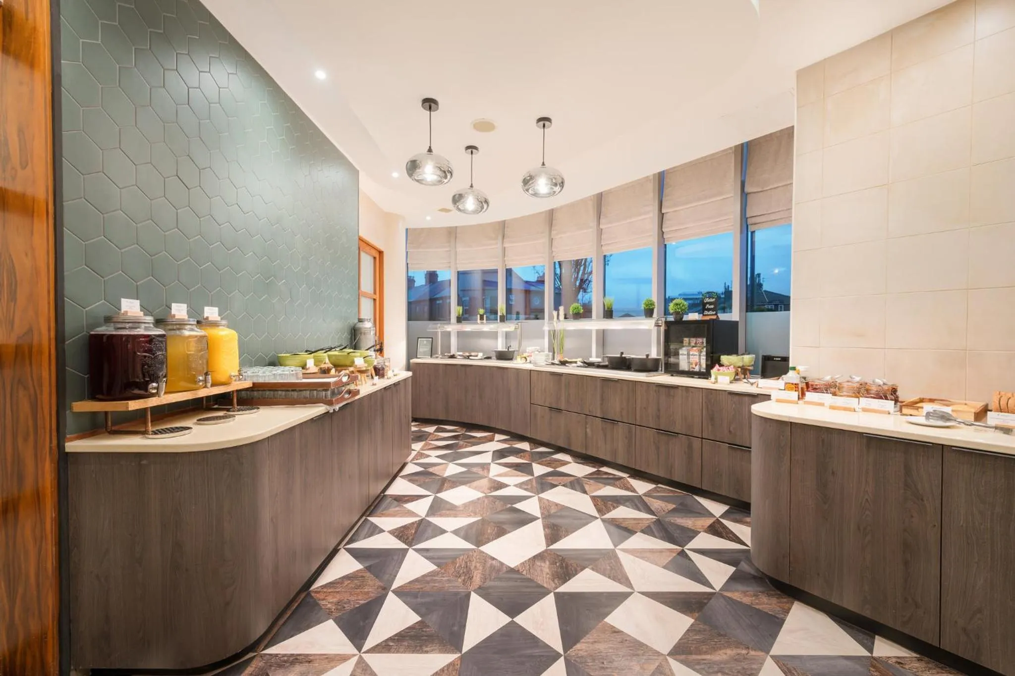 Breakfast in Holiday Inn Norwich City by IHG