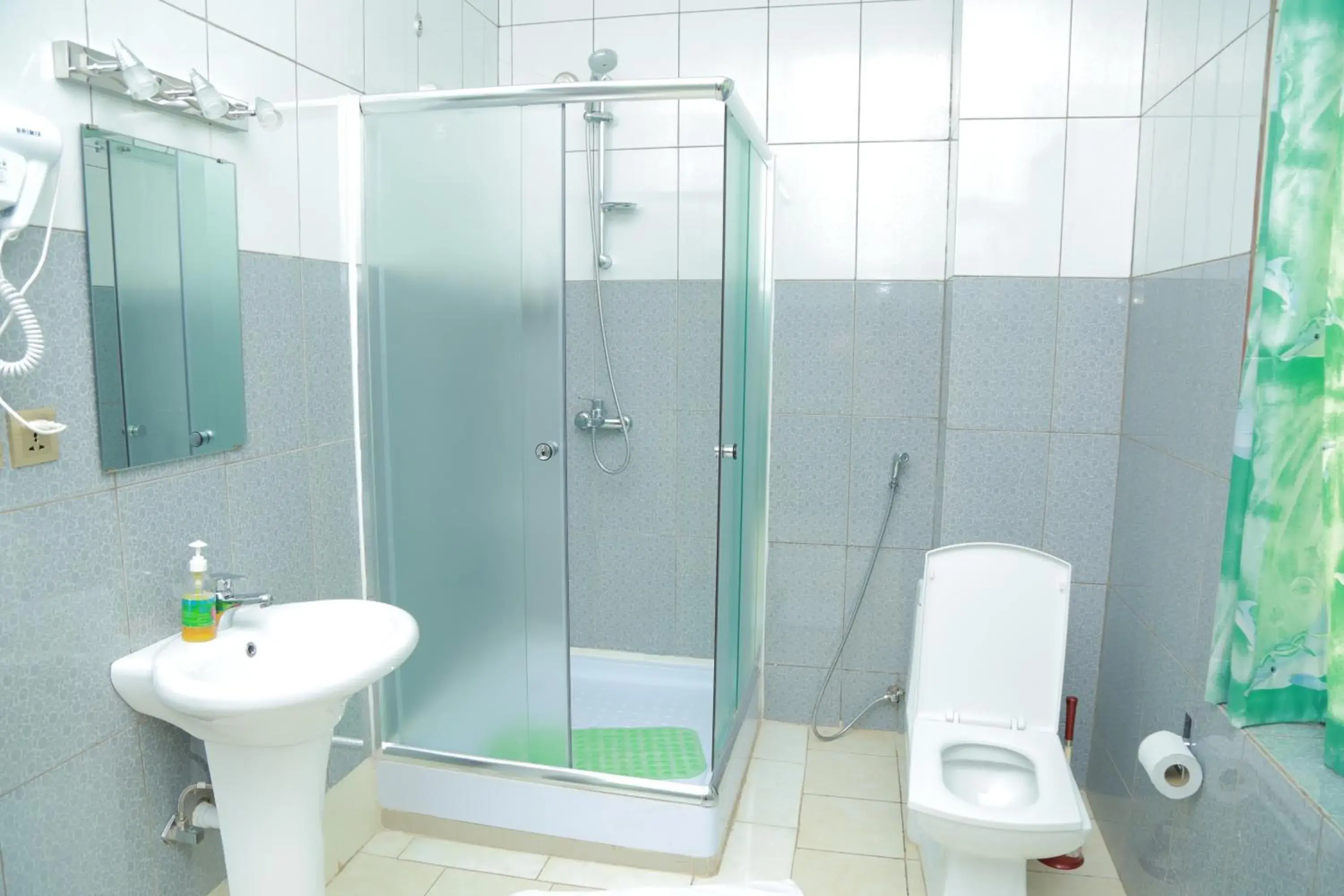 Standard Twin Room in Lebanon Hotel Standard Twin Room in Lebanon Hotel