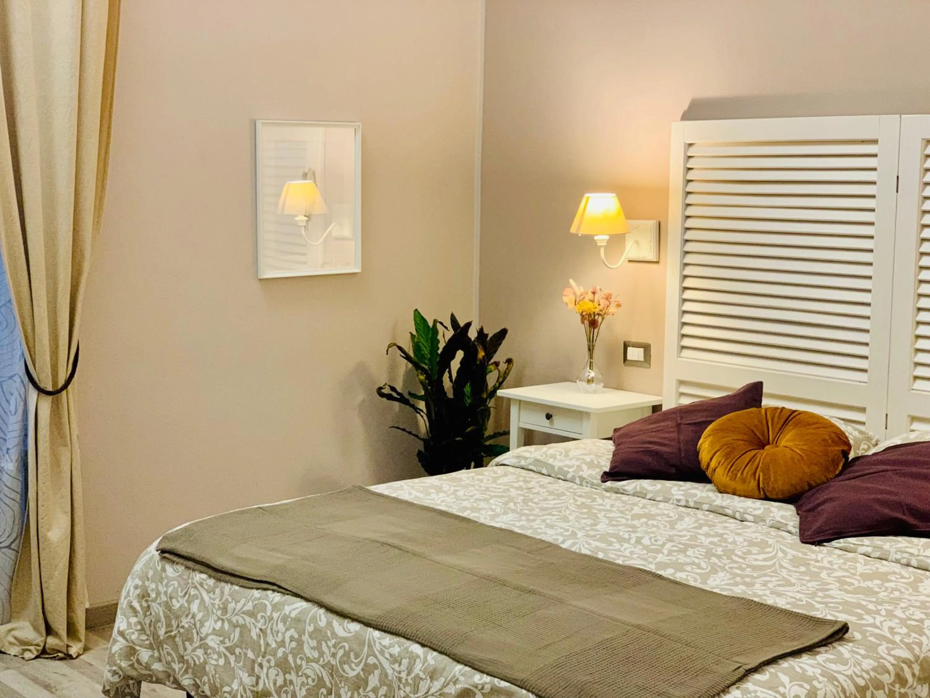 Bed in ISABEL Guest House