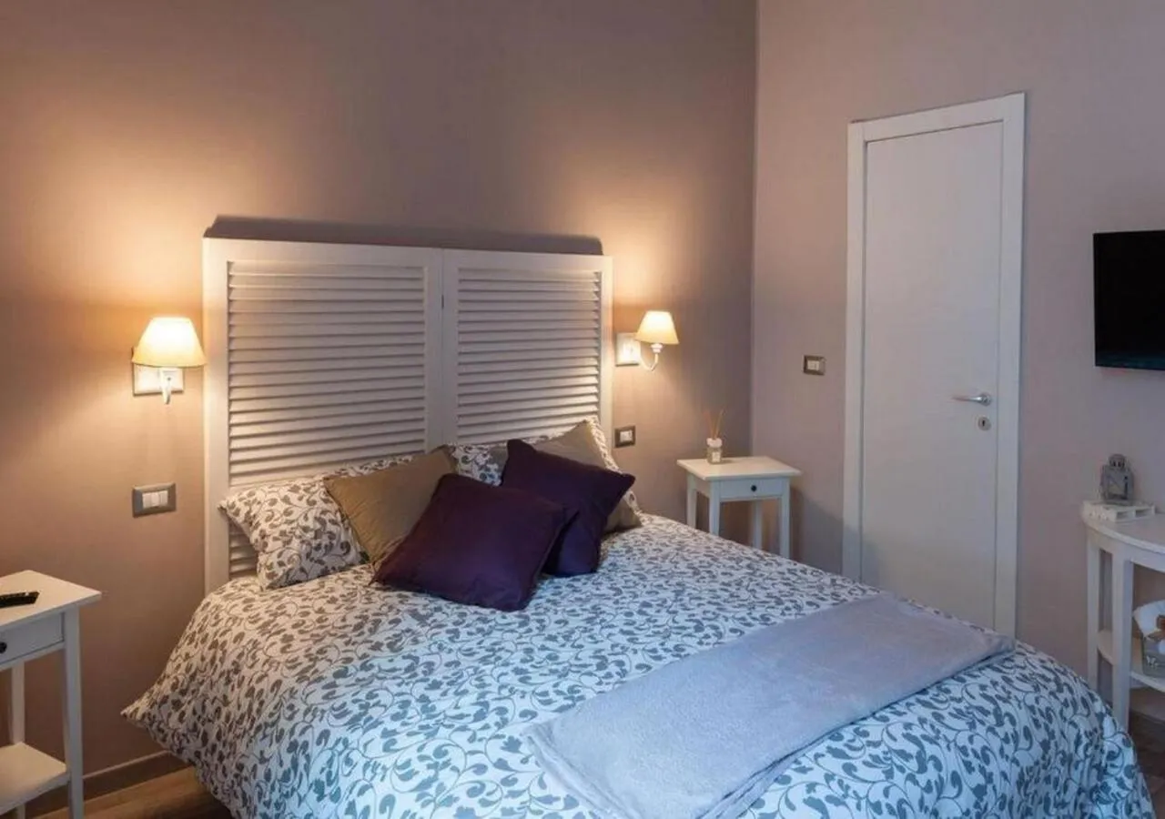 Bed in ISABEL Guest House