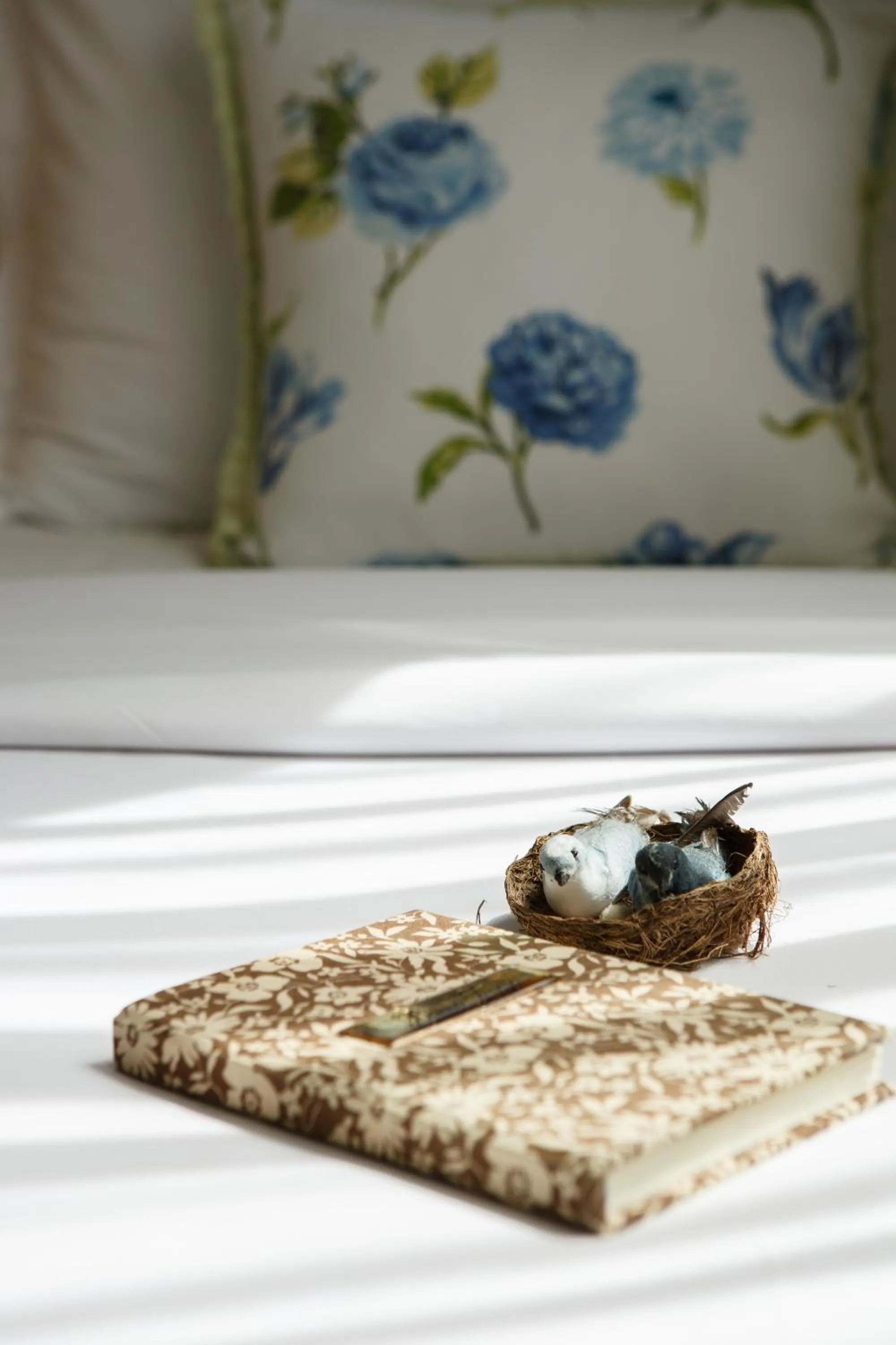 Photo of the whole room, Bed in Baan Dinso