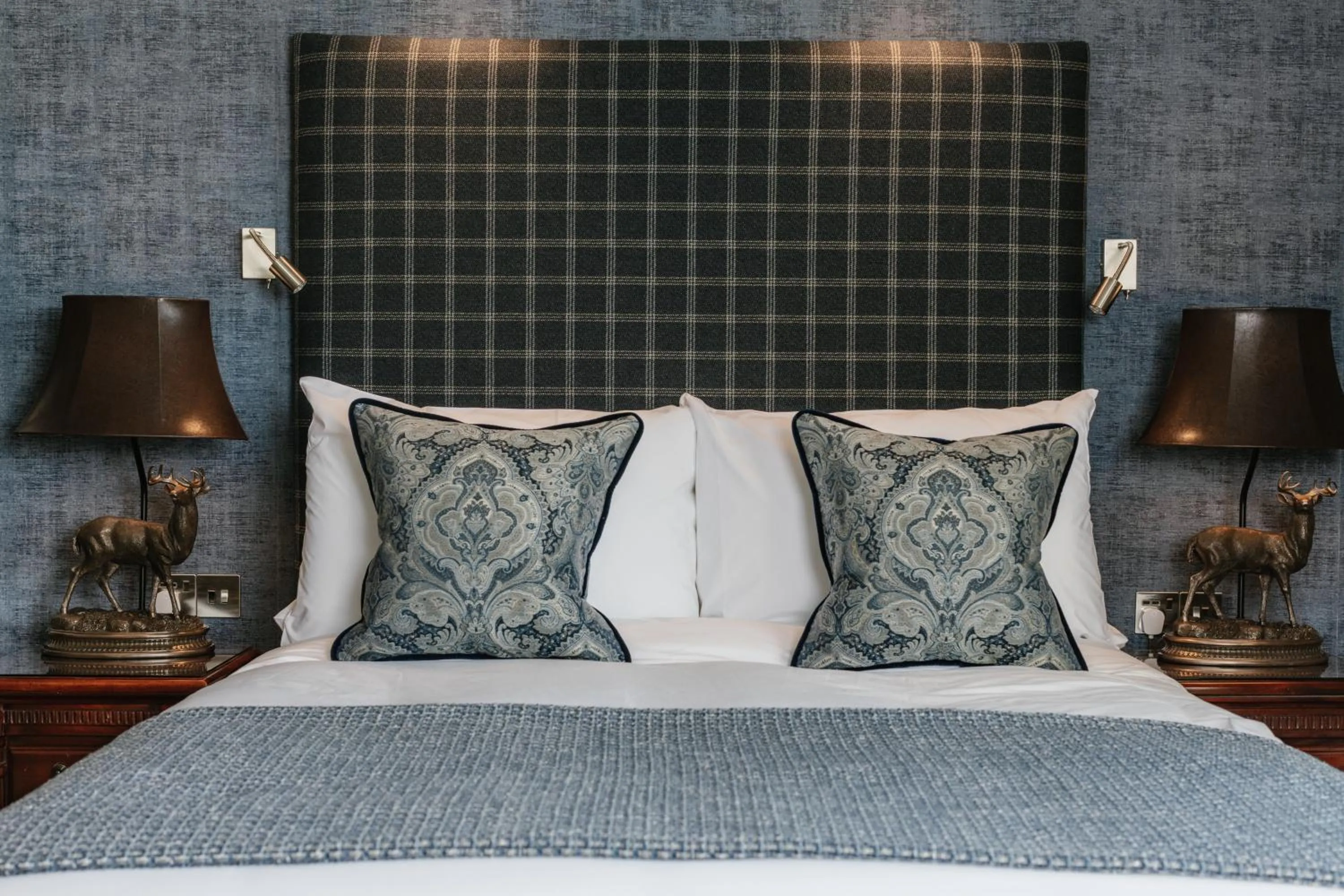 Bedroom, Bed in Maryculter House
