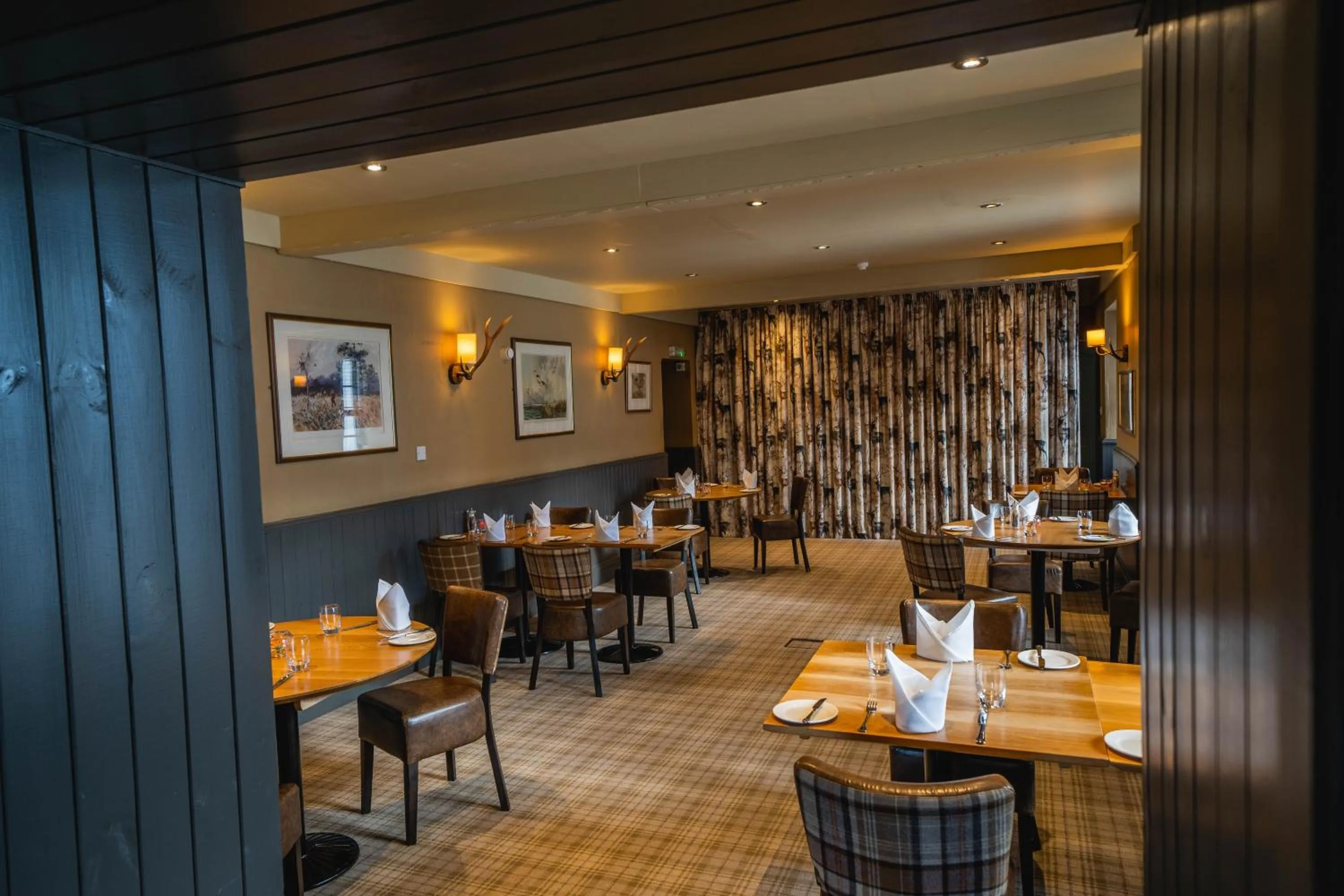 Restaurant/places to eat in Maryculter House