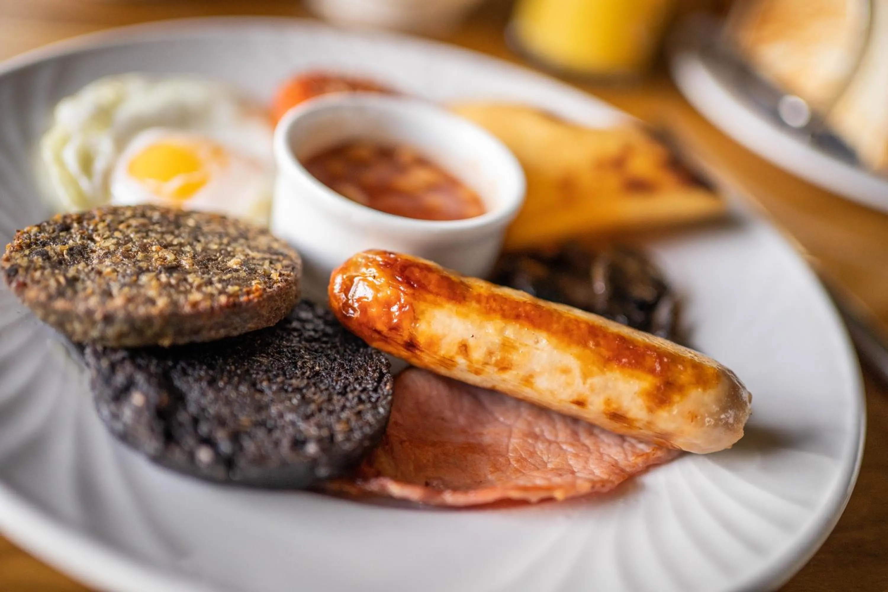 Breakfast in Maryculter House