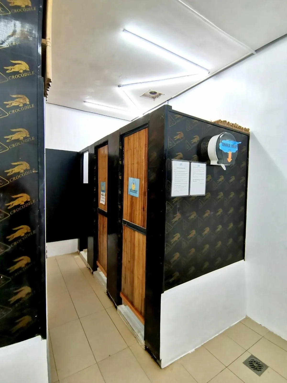 Bathroom in Big Paul Hostel