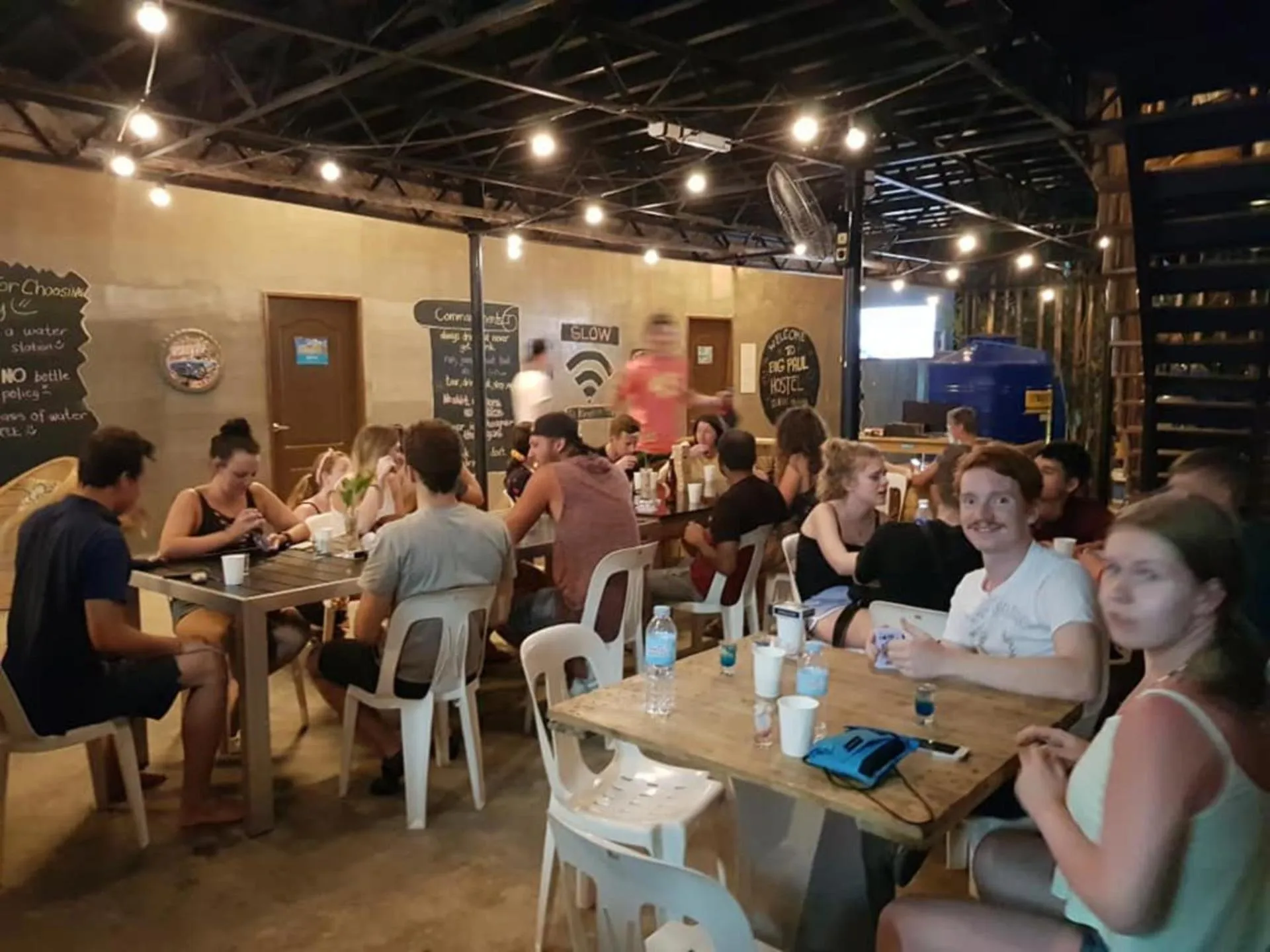 Evening entertainment in Big Paul Hostel