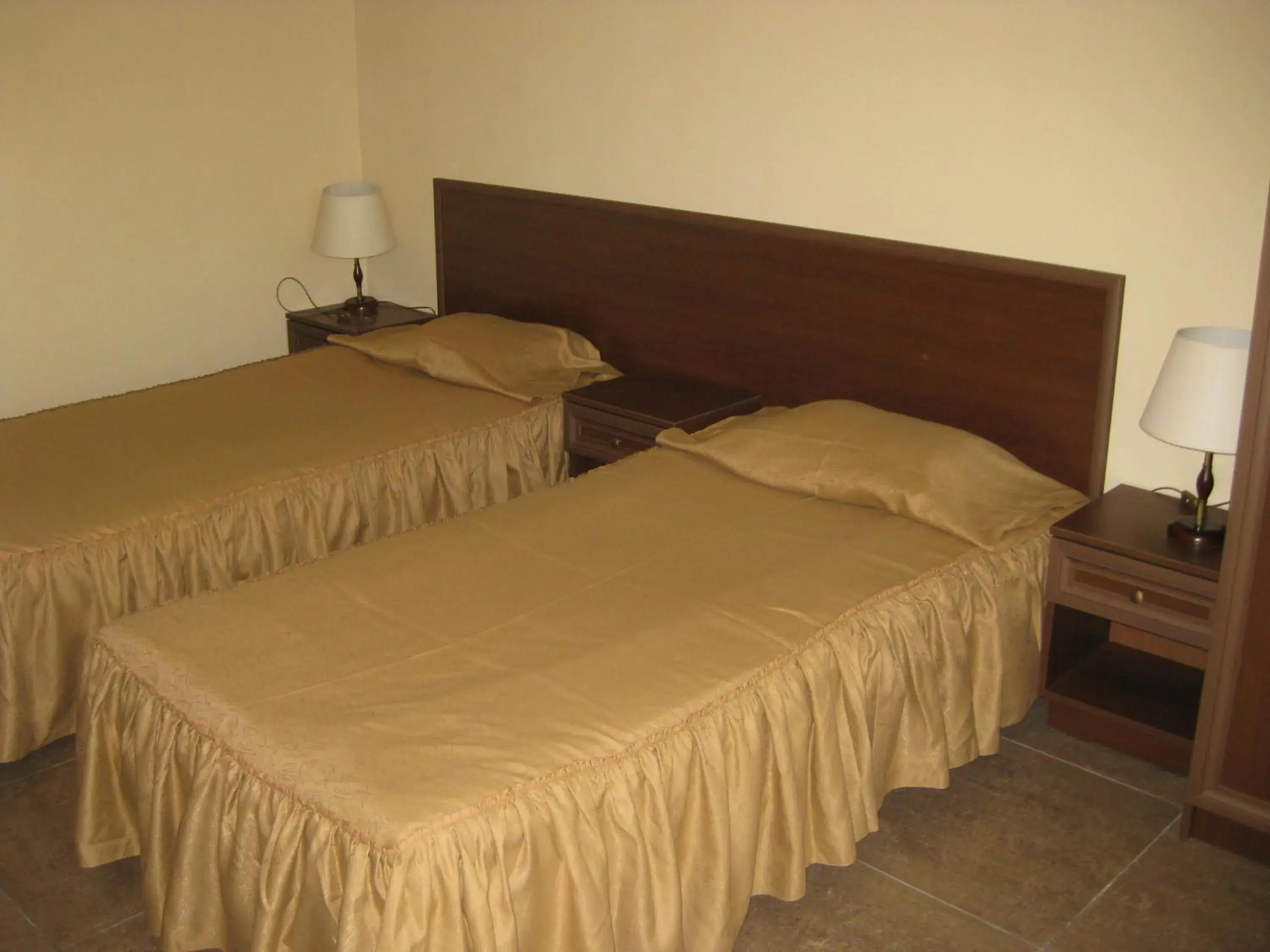 Double or Twin Room (2 Adults + 1 Child) in Villa Aurora Double or Twin Room (2 Adults + 1 Child) in Villa Aurora