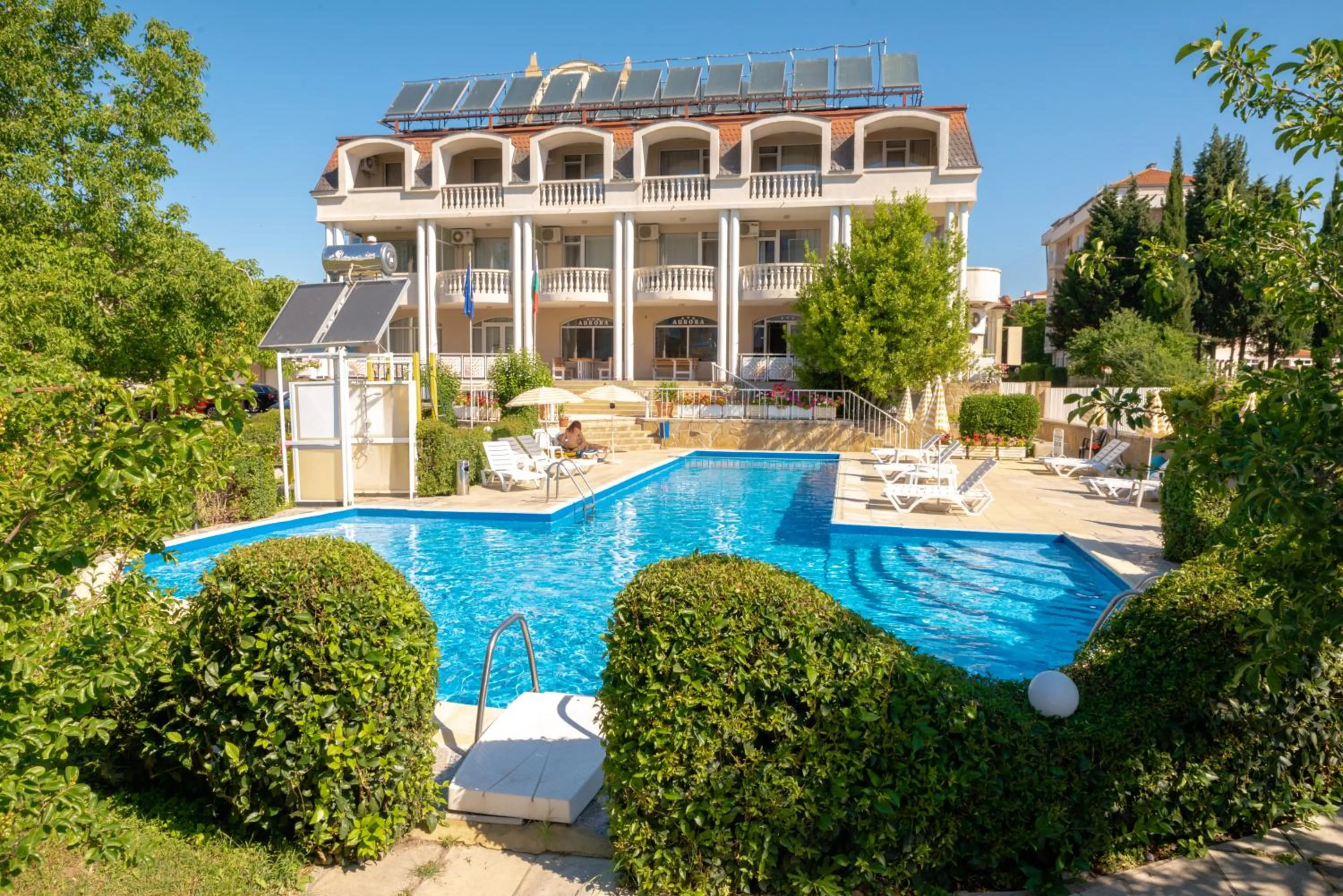 Facade/entrance in Villa Aurora