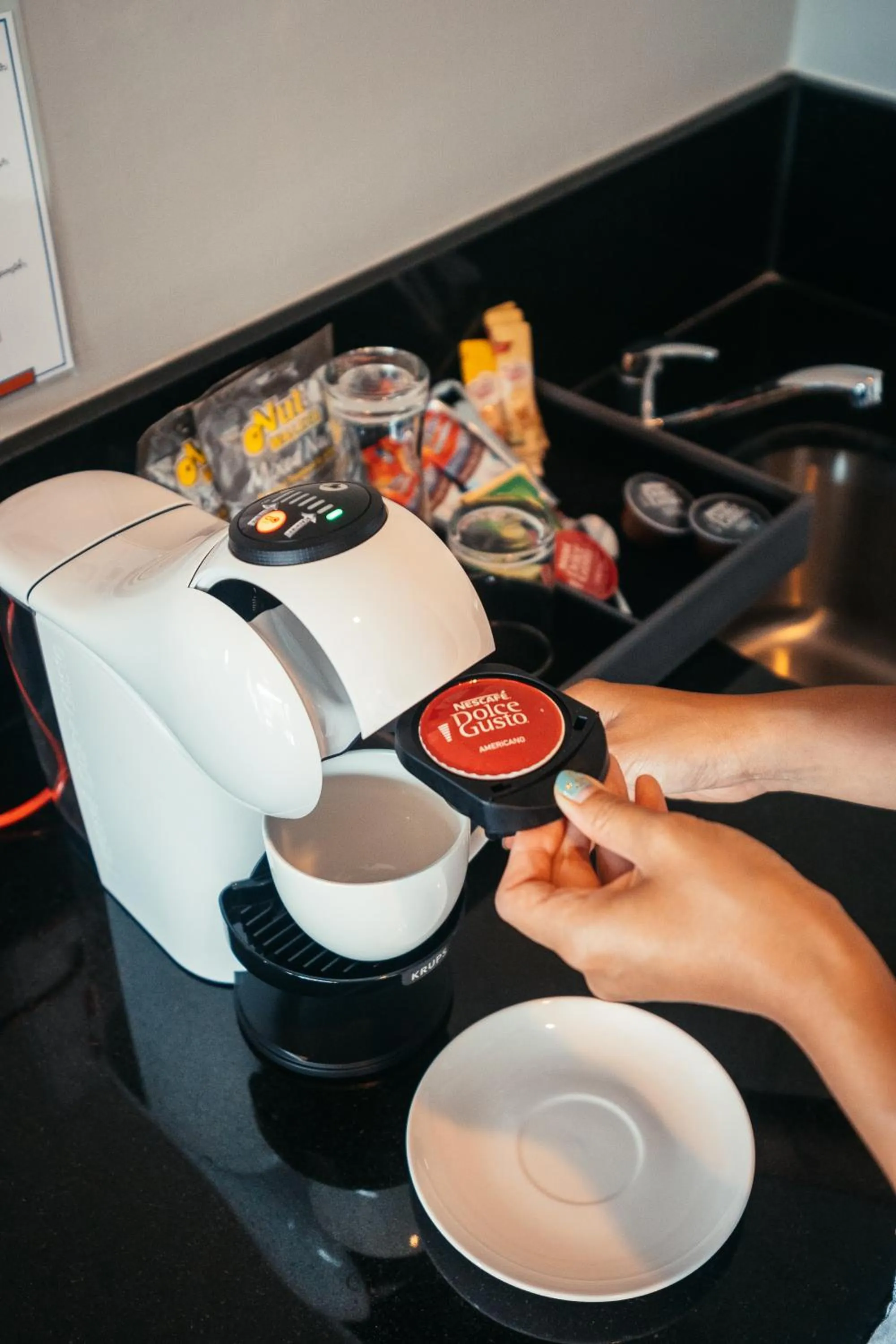 Coffee/tea facilities in Plakan Resort