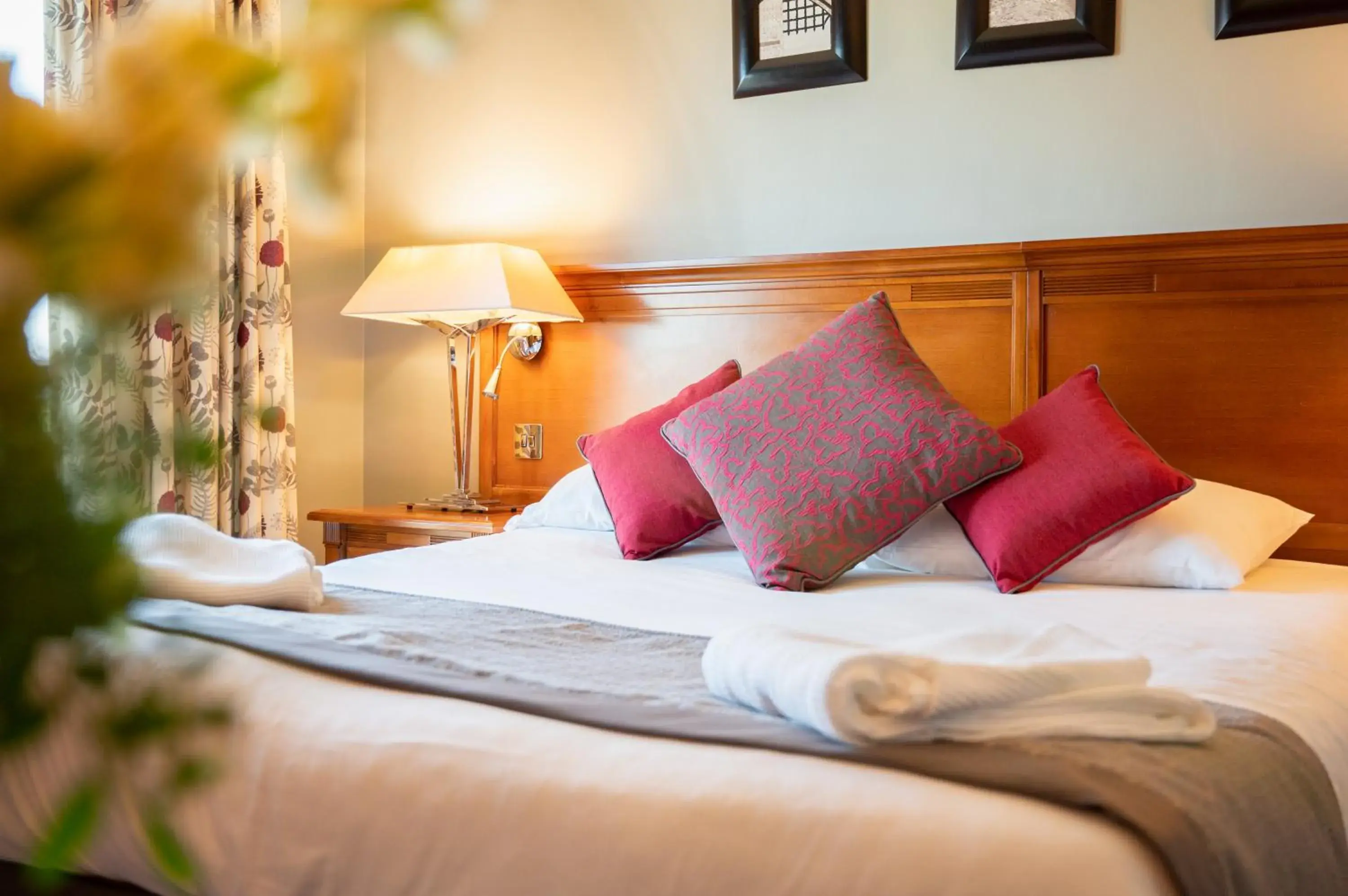 Standard Double or Twin Room in Bryn Meadows Golf, Hotel & Spa Standard Double or Twin Room in Bryn Meadows Golf, Hotel & Spa