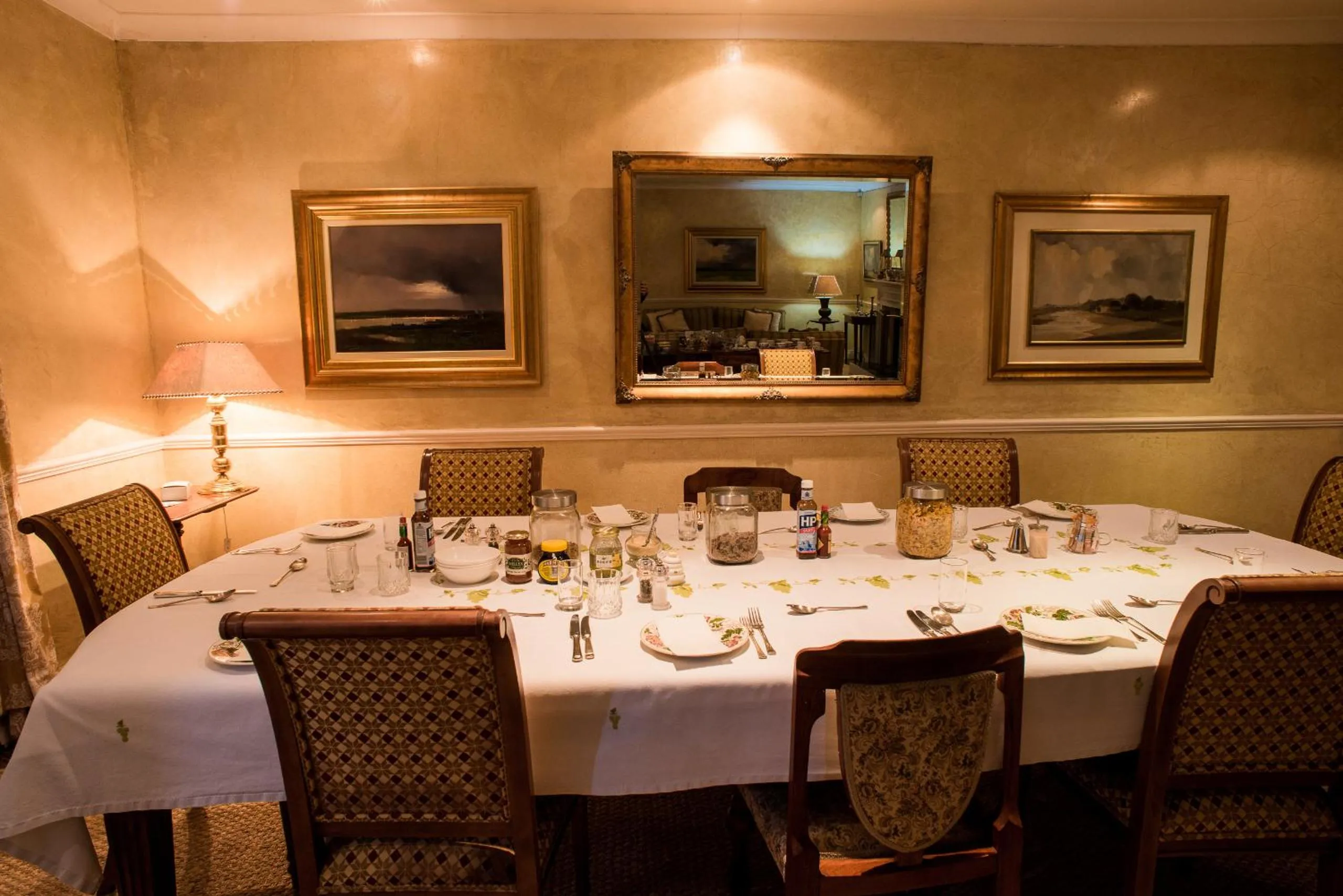 Dining area in Leighwood Lodge