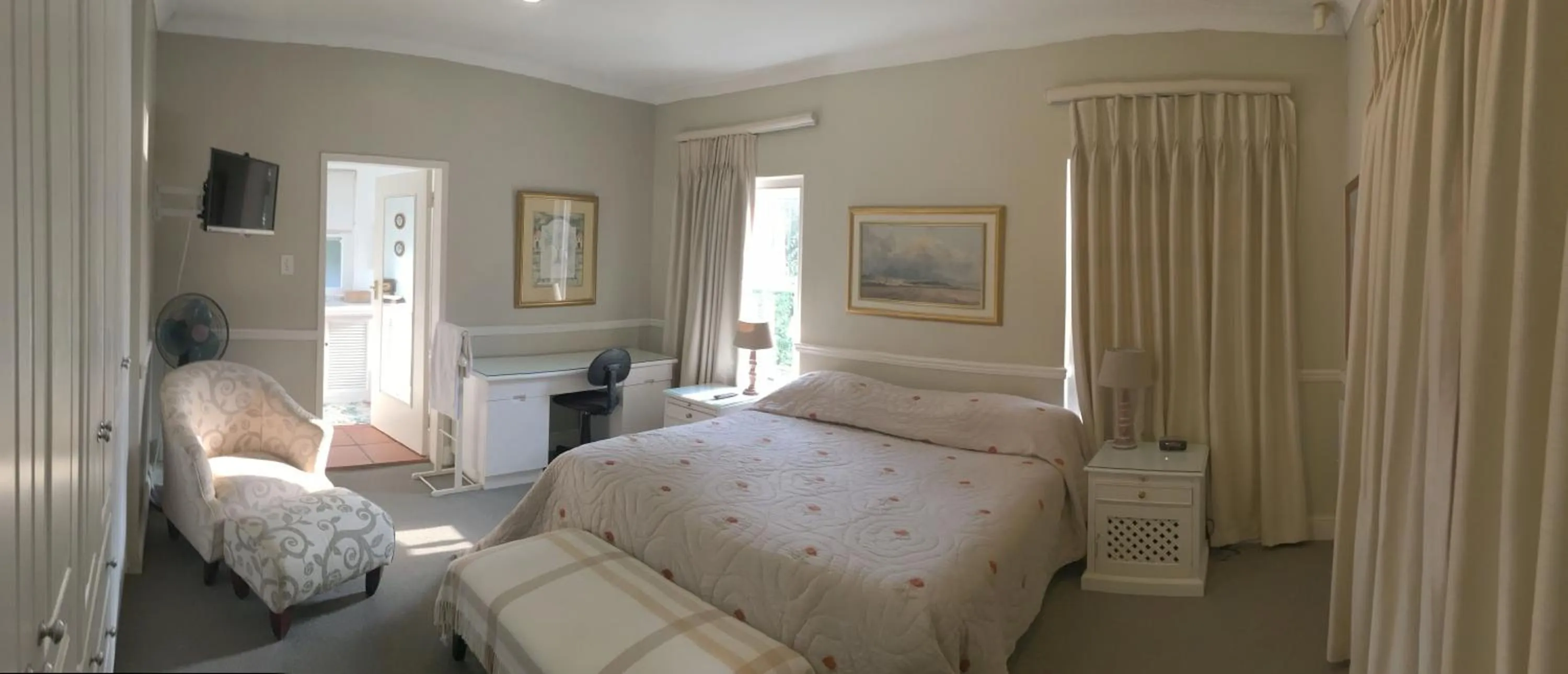 Bed in Leighwood Lodge