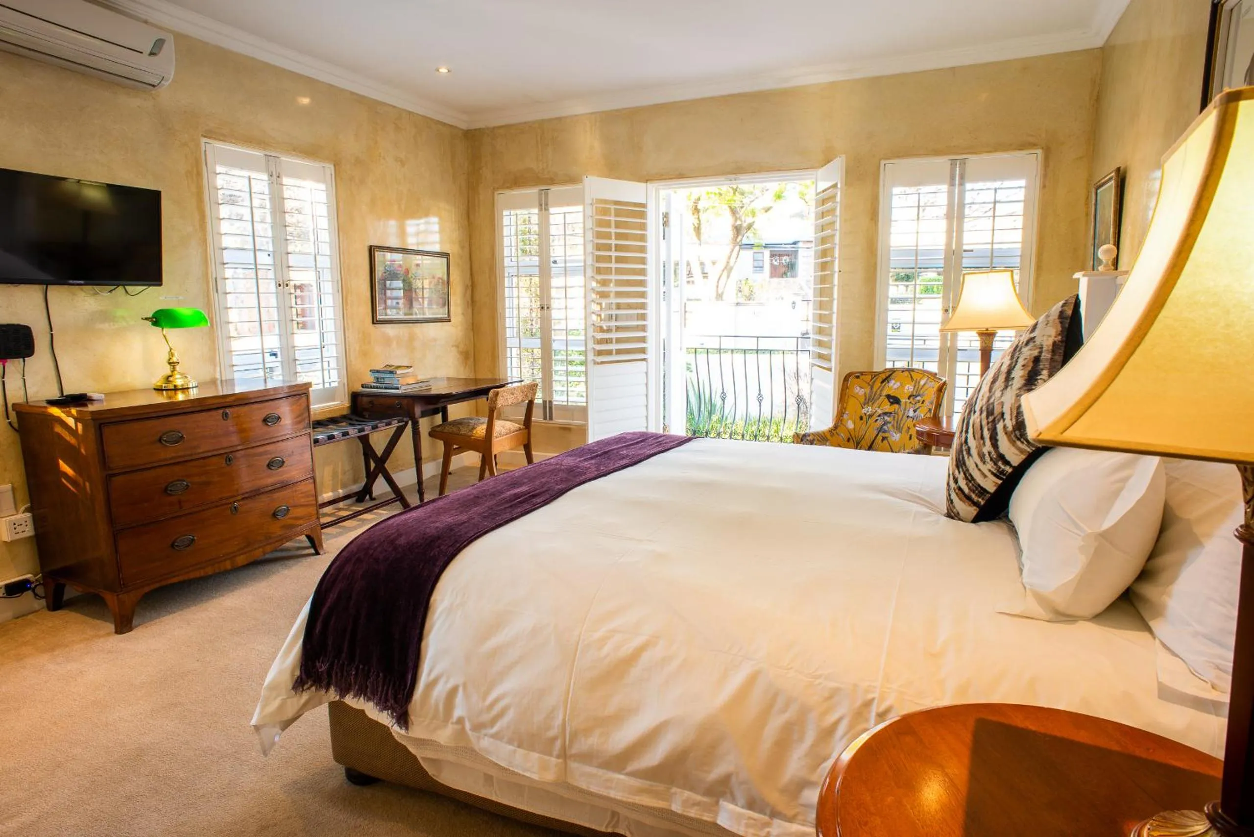 Bed in Leighwood Lodge