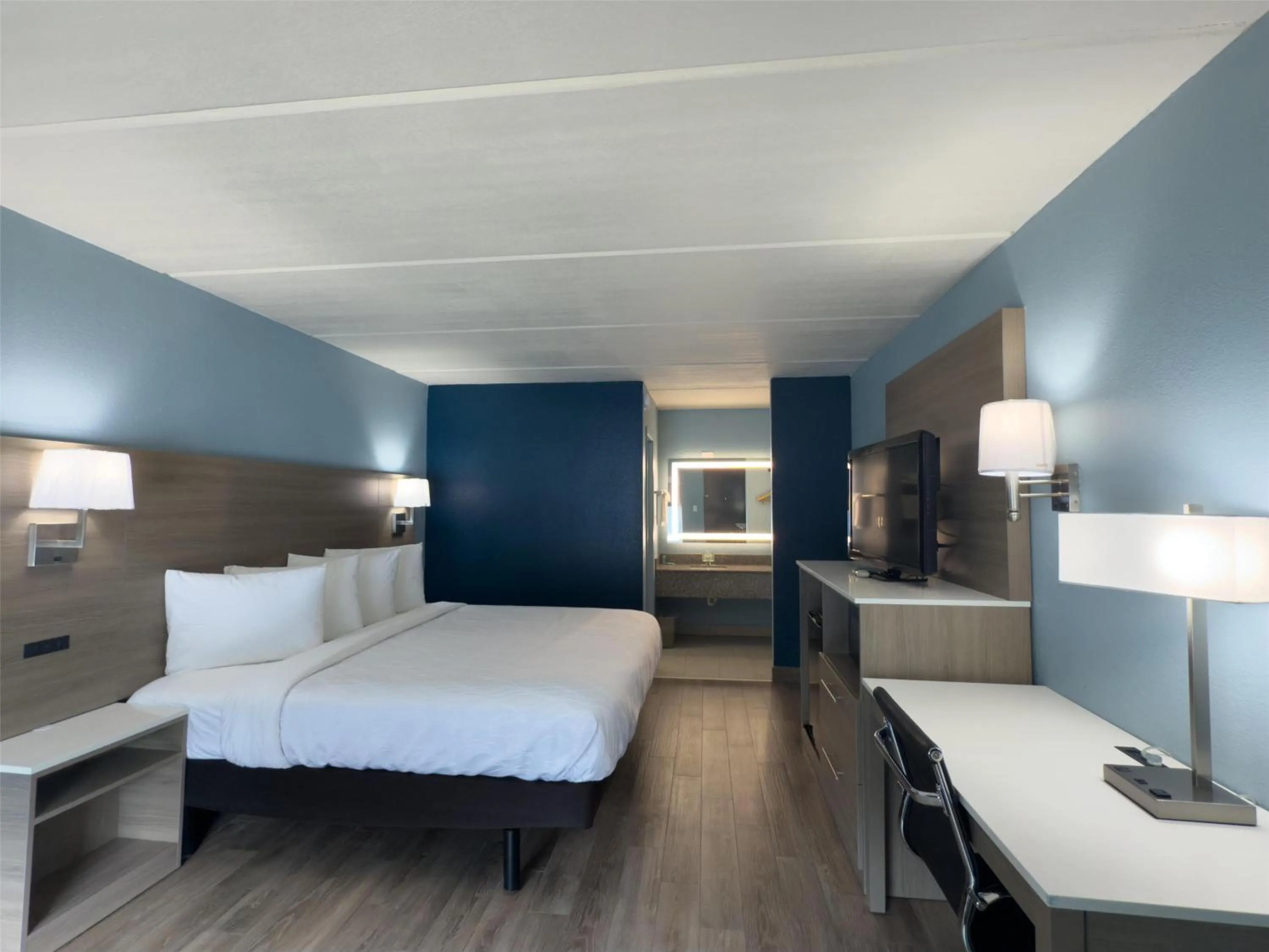 Bedroom, Bed in SureStay by Best Western Jacksonville Airport