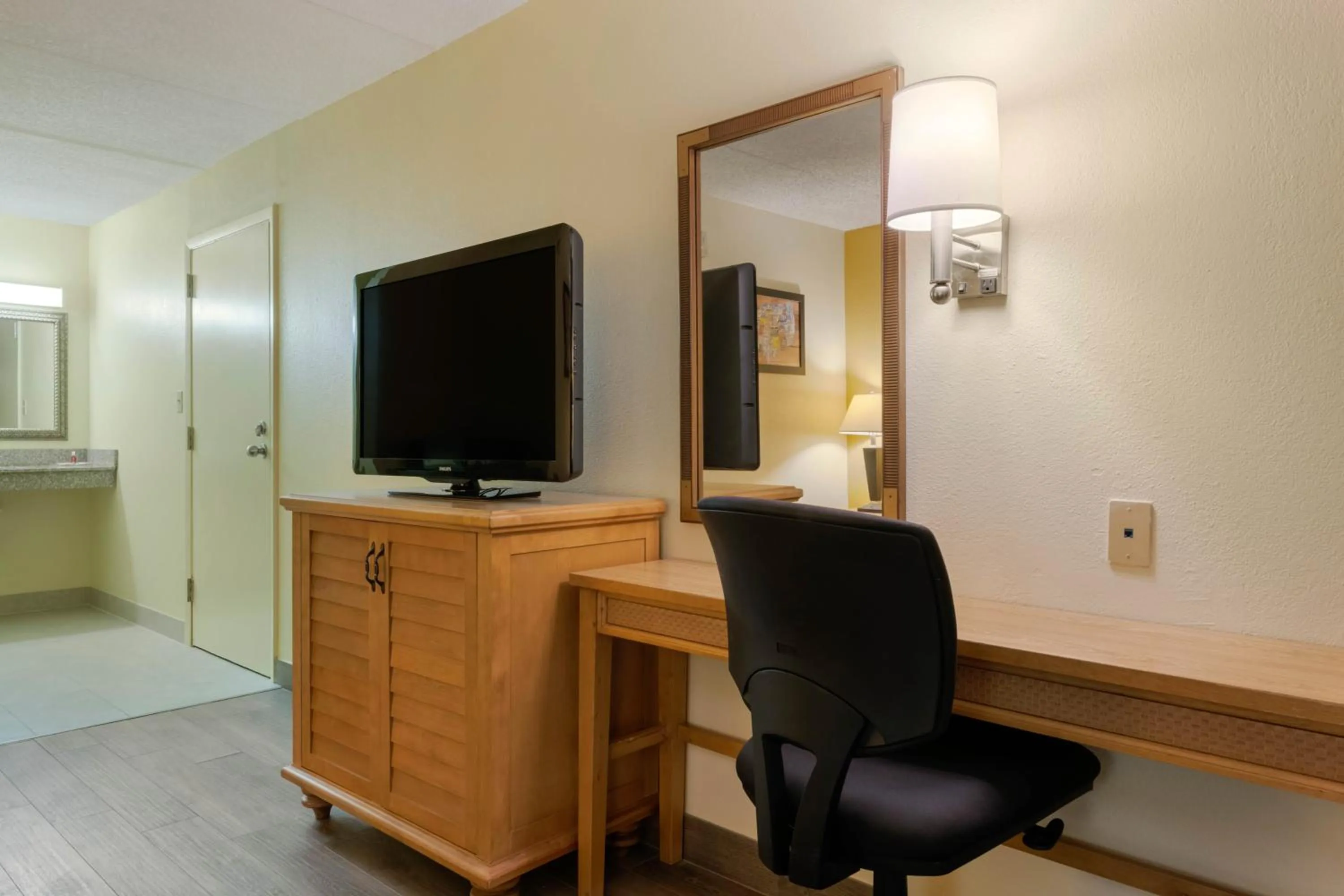 Property building in Econo Lodge Jacksonville