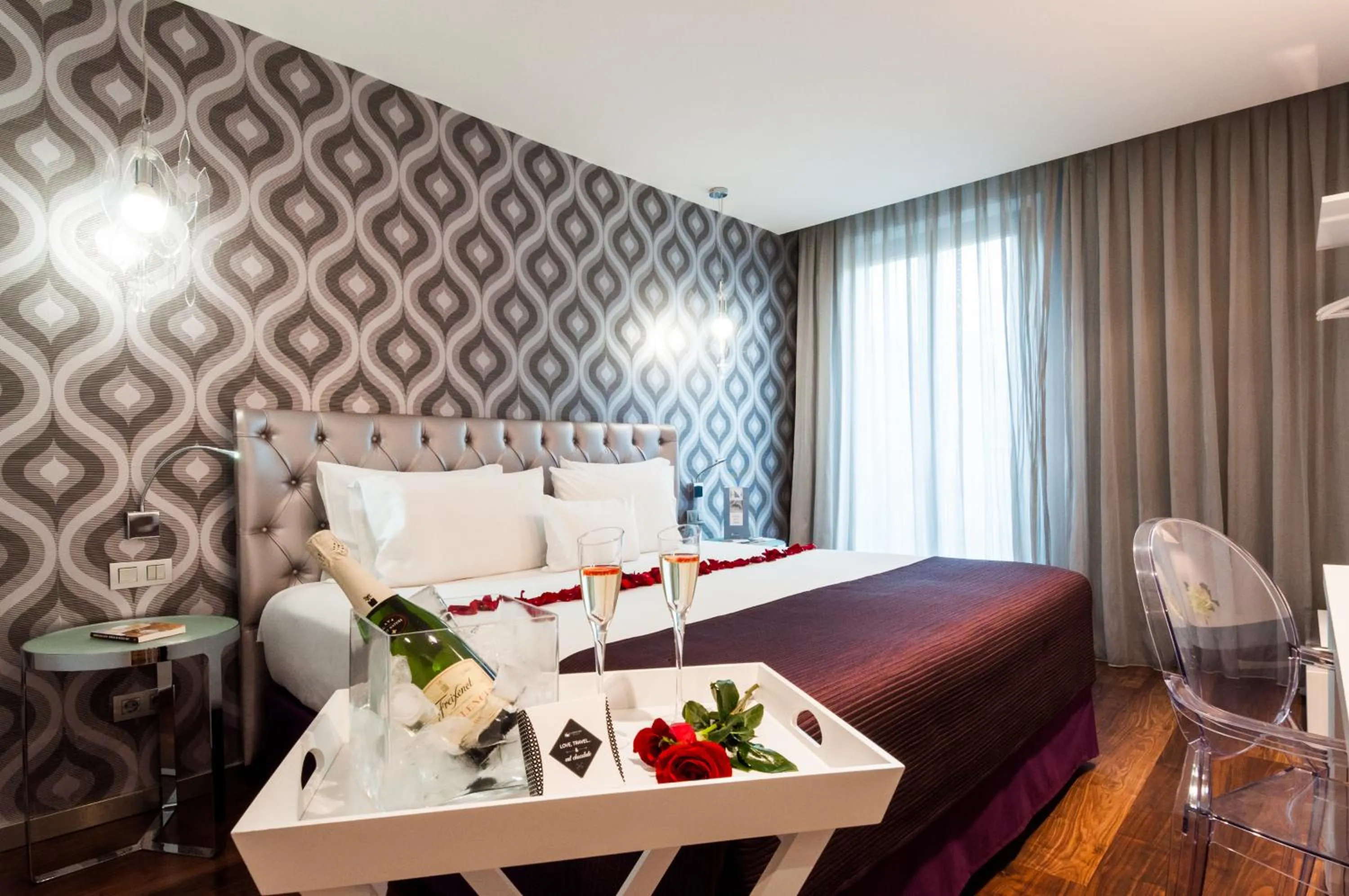 Bed in Ikonik Ramblas