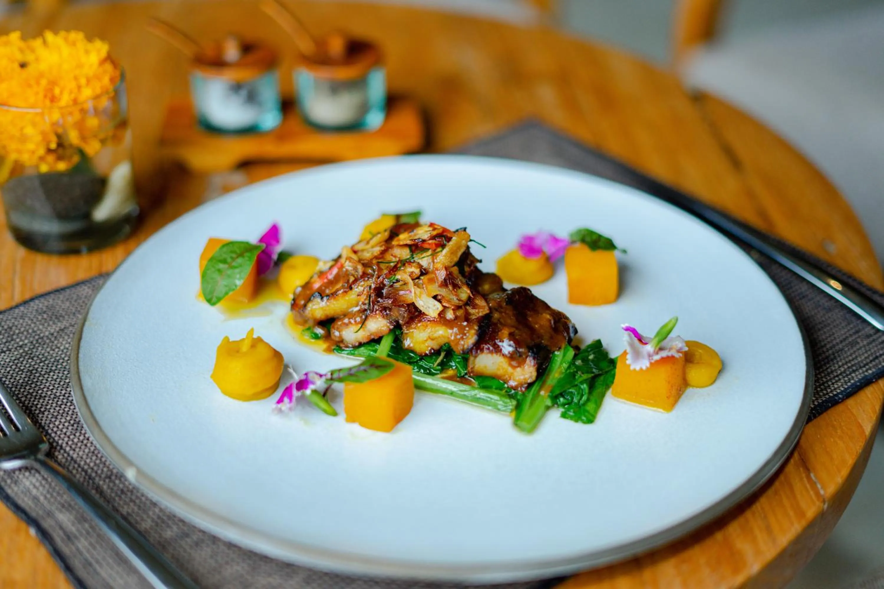 Food and drinks in The Sankara Suites and Villas