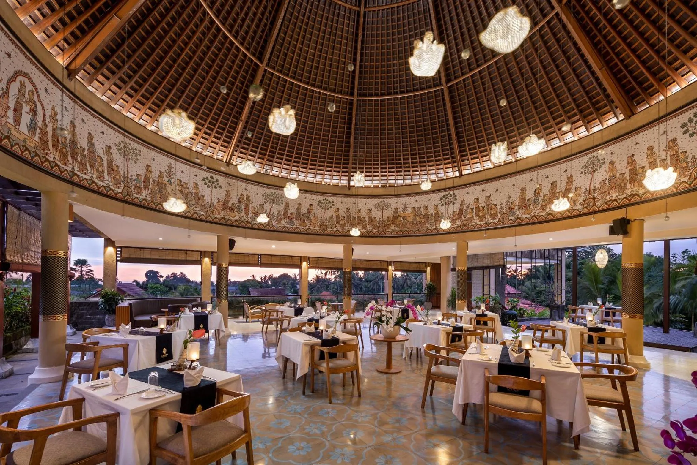 Restaurant/places to eat in The Sankara Suites and Villas