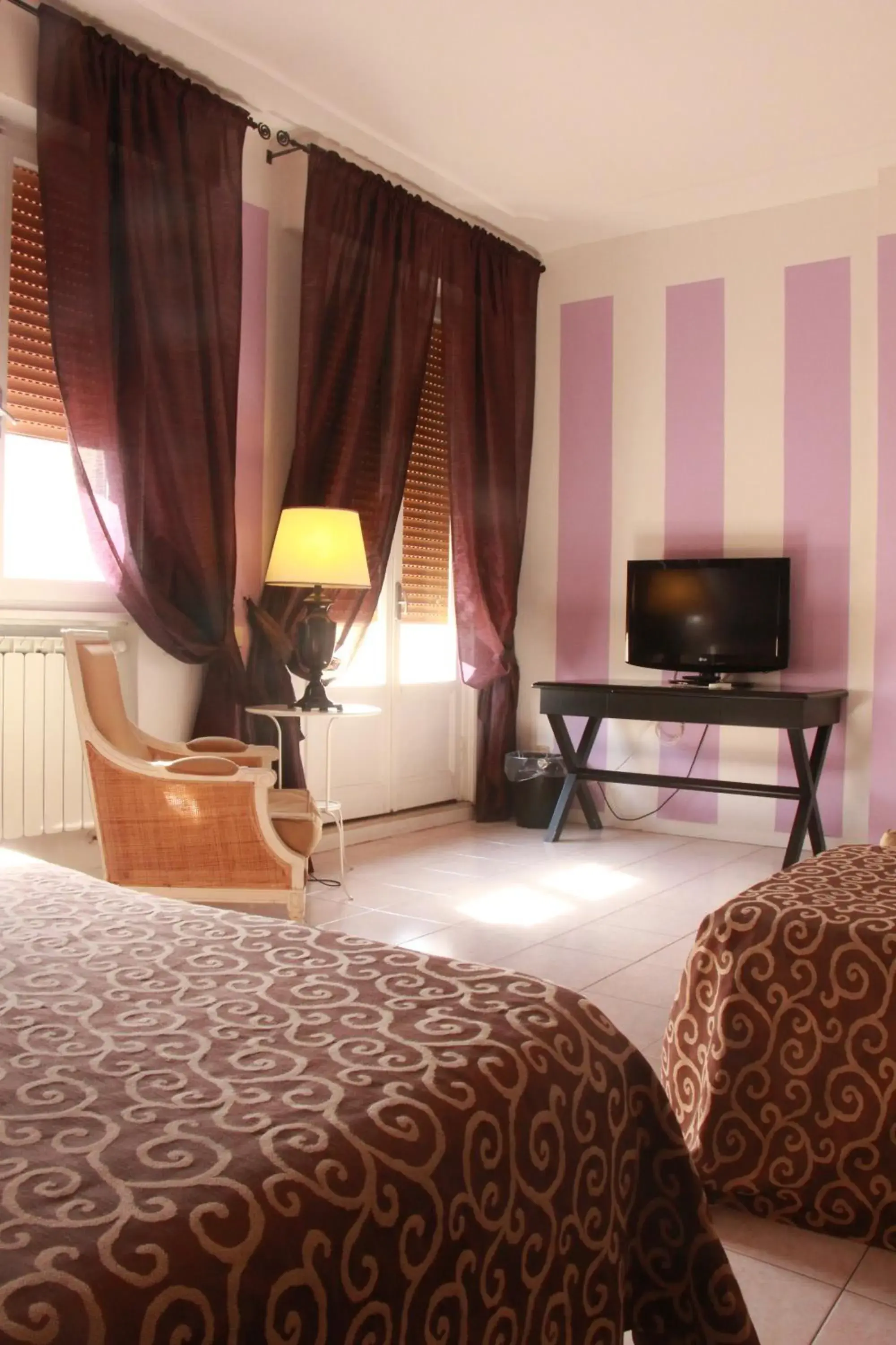 Quadruple Room in Hotel Alex Quadruple Room in Hotel Alex