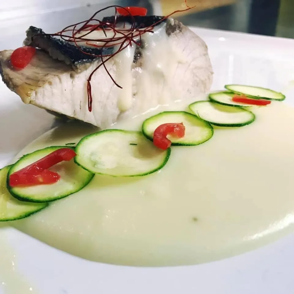 Restaurant/places to eat in Hotel Alex