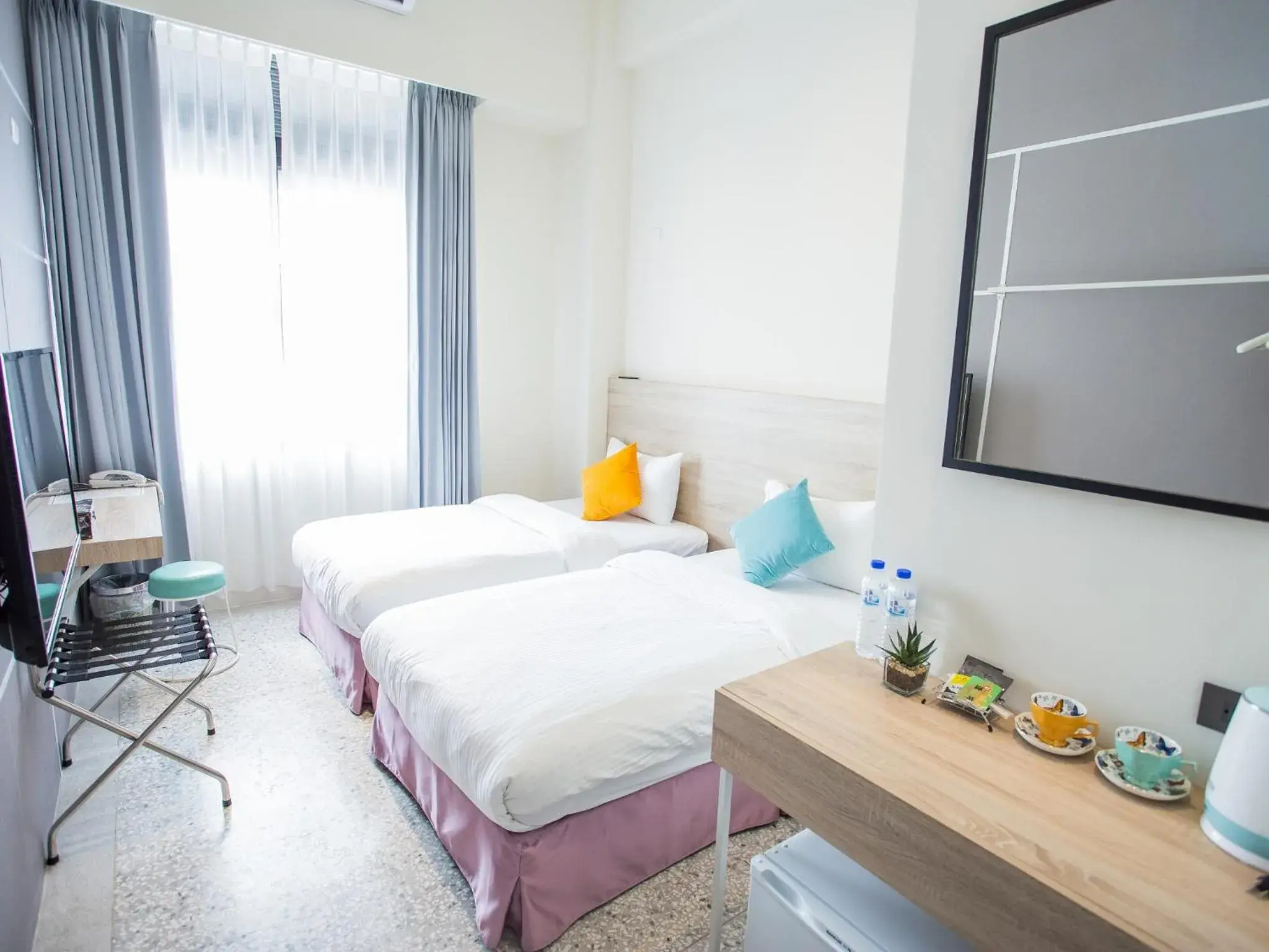 Standard Twin Room in Rainbow Hotel Standard Twin Room in Rainbow Hotel