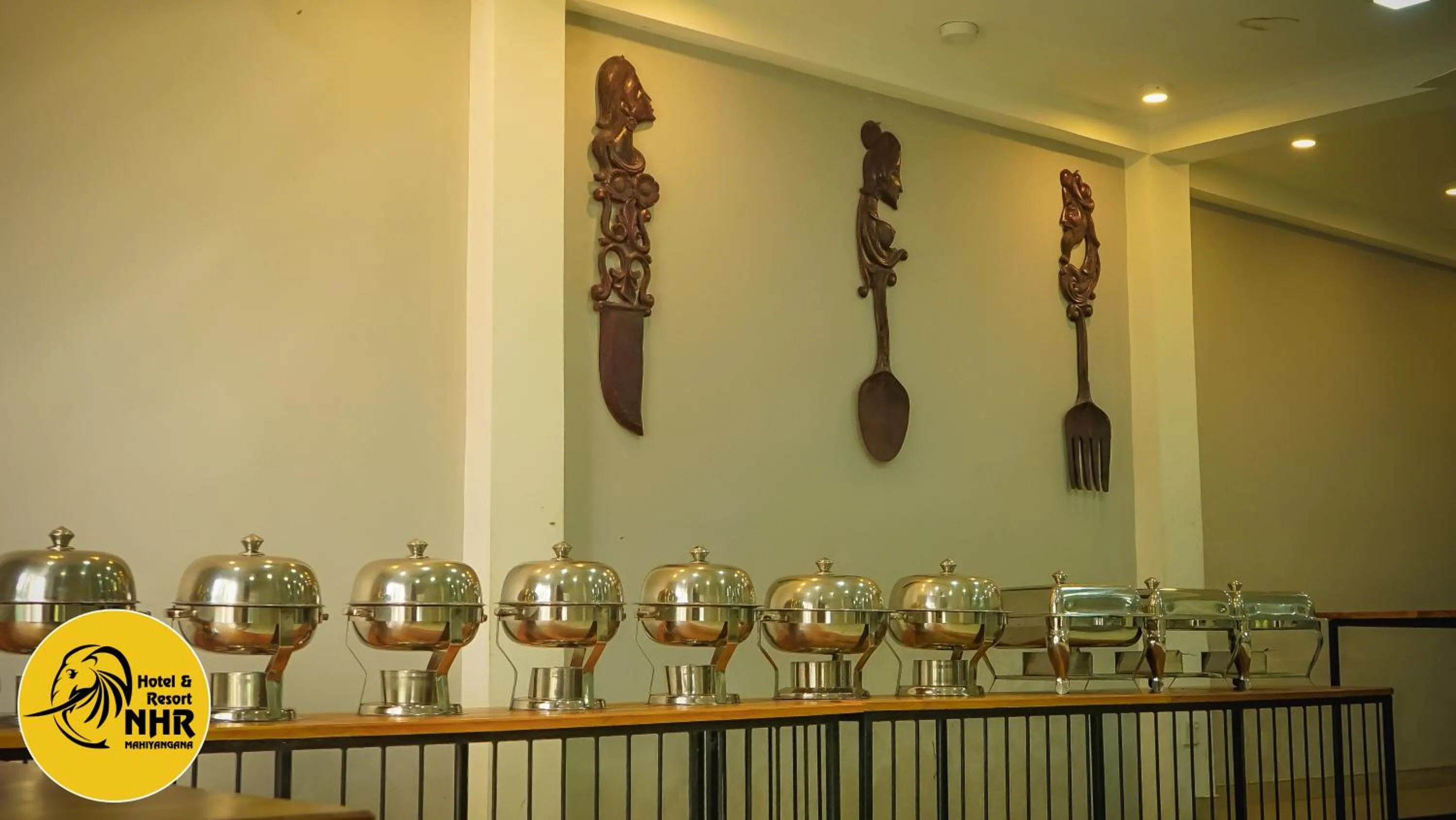 Restaurant/places to eat in National Holiday Resort