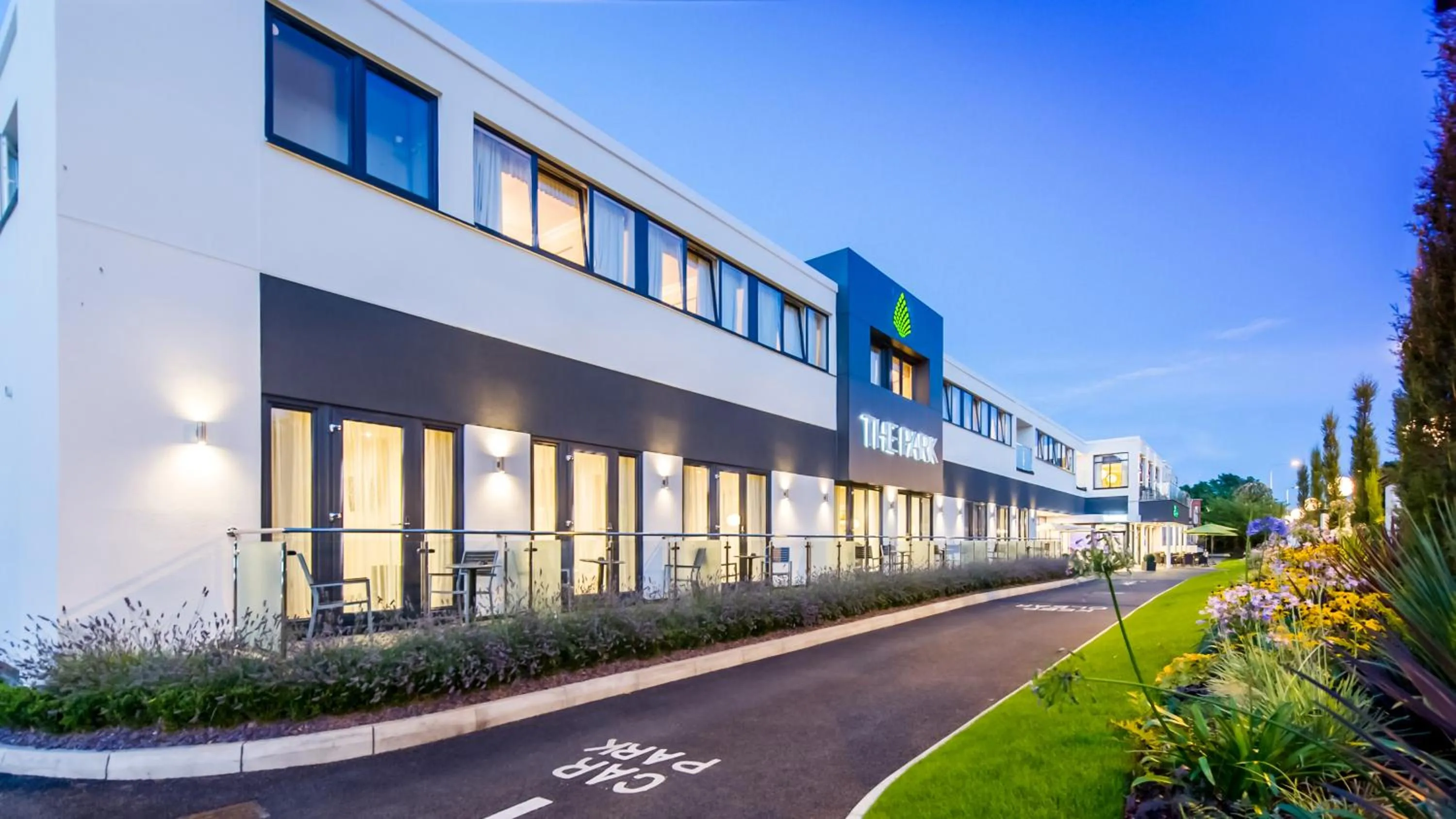 Facade/entrance in The Park Hotel
