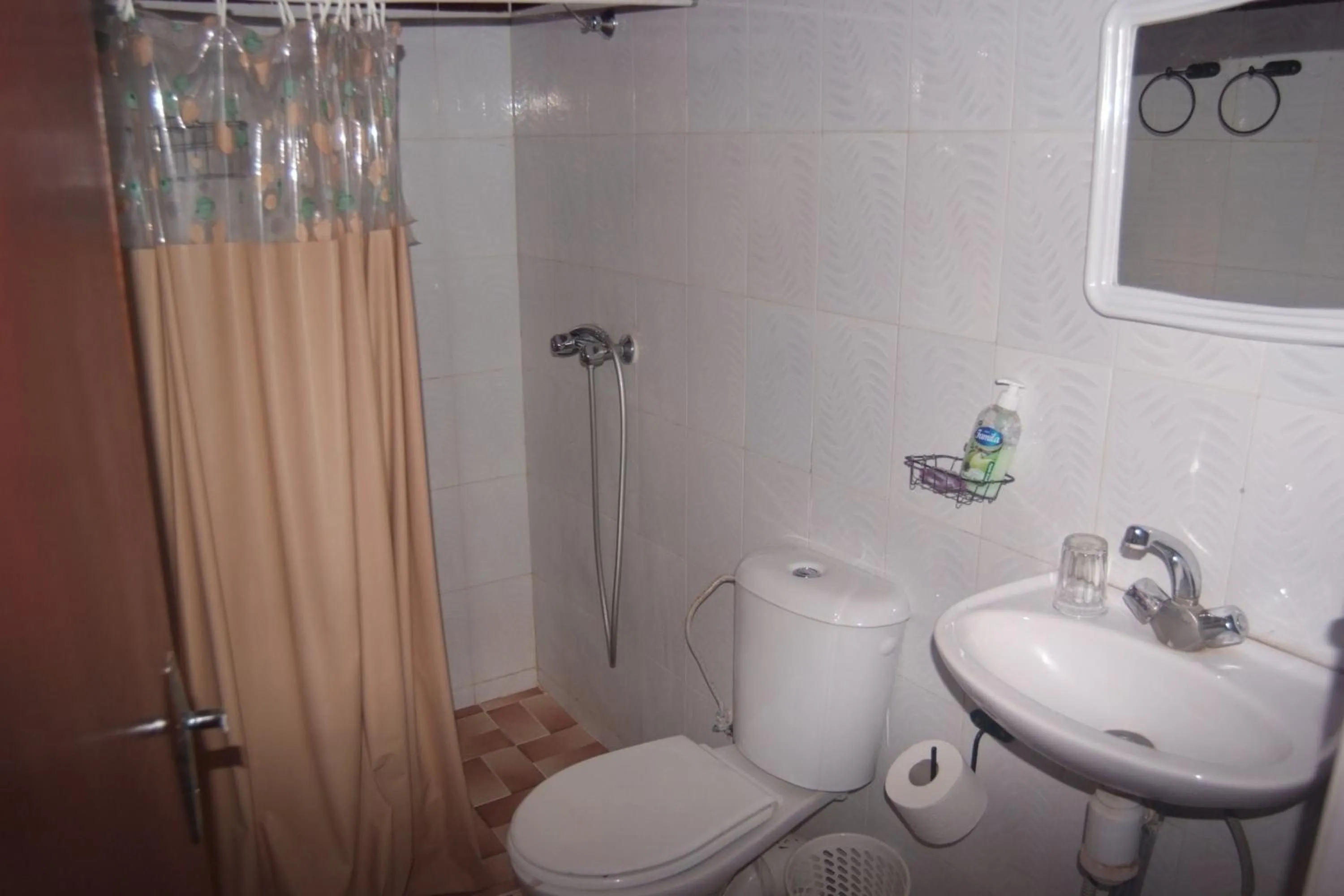 Shower in Haven La Chance Desert Hotel