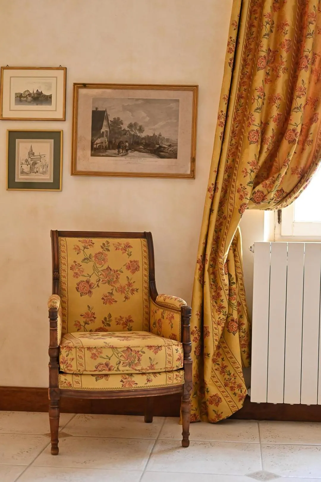 Decorative detail in Mas des Comtes de Provence